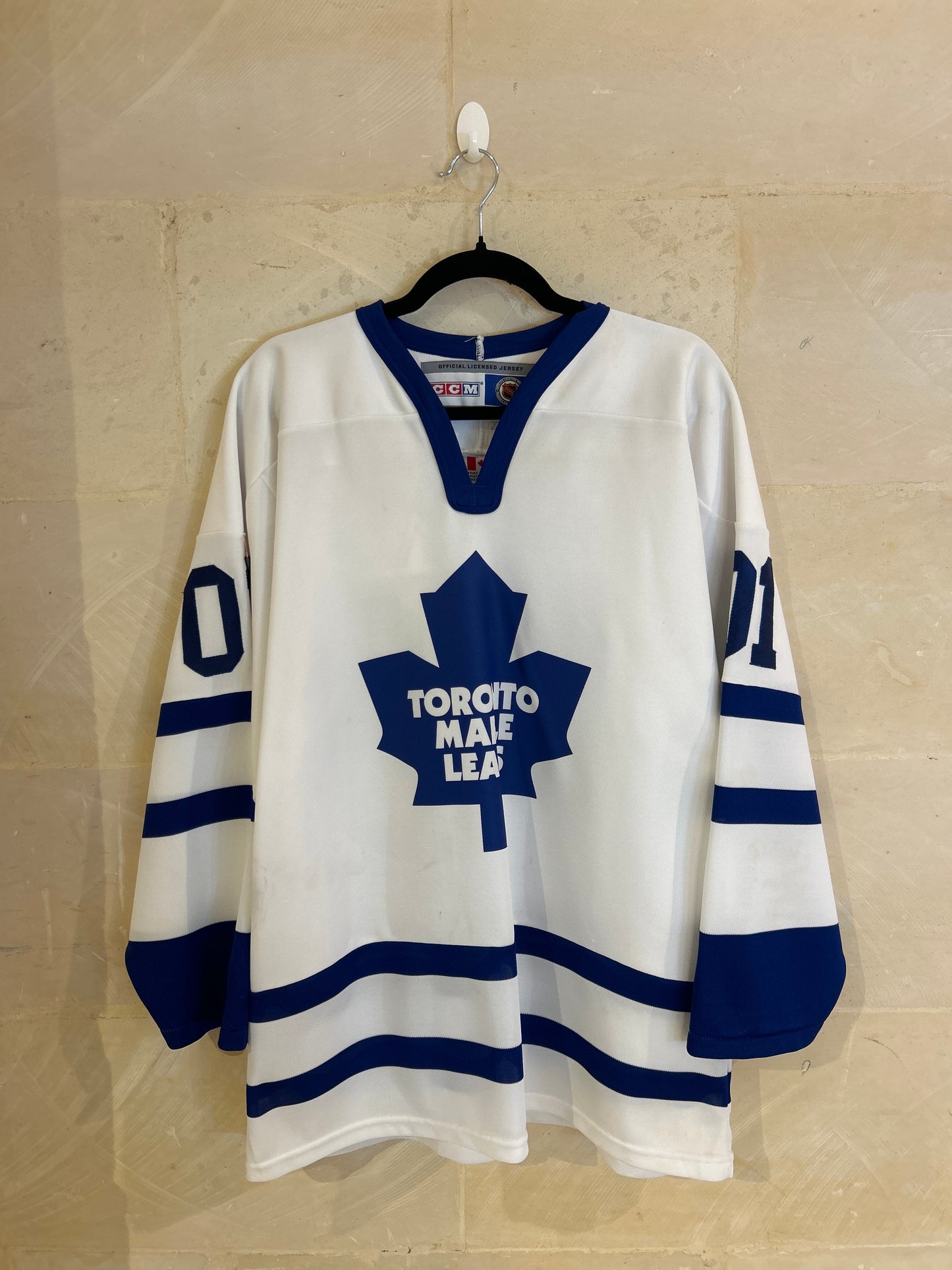 Vtg Toronto Maple Hockey Jersey (Medium) Removanle Stain