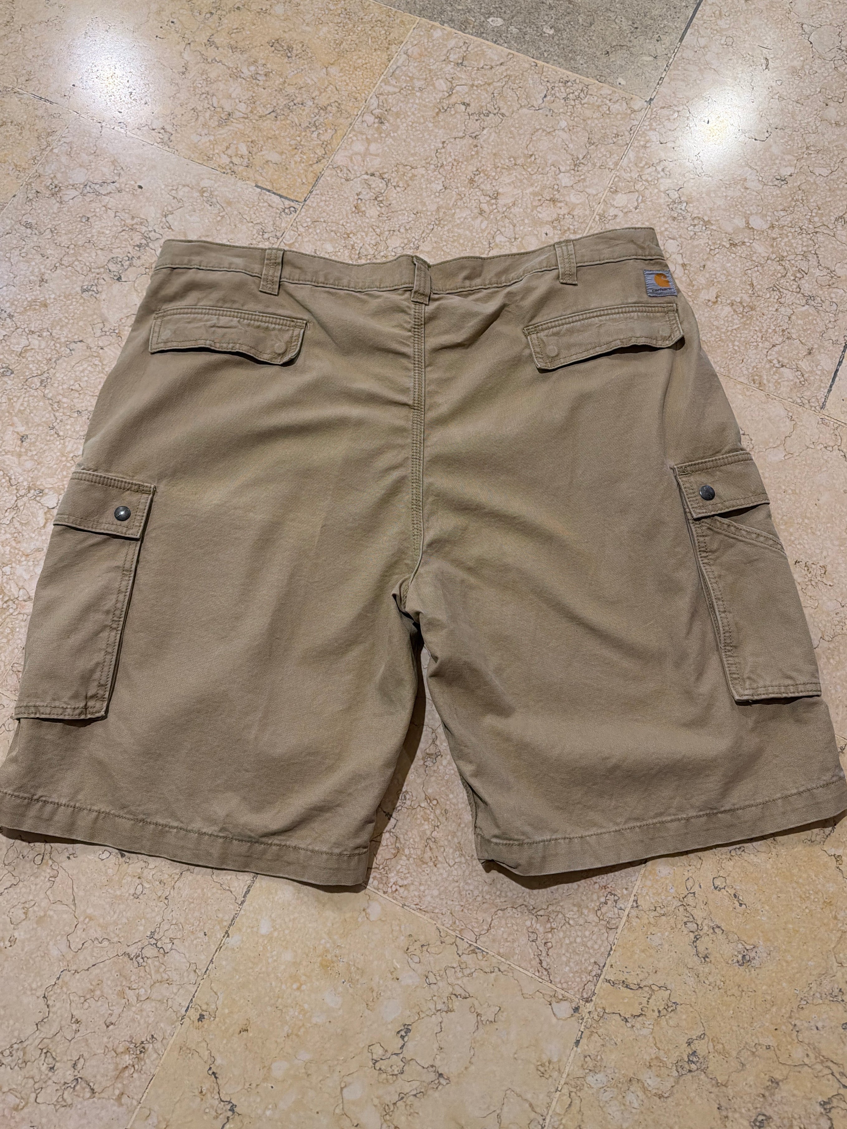 Carhartt Cargo Shorts (W42/L24)