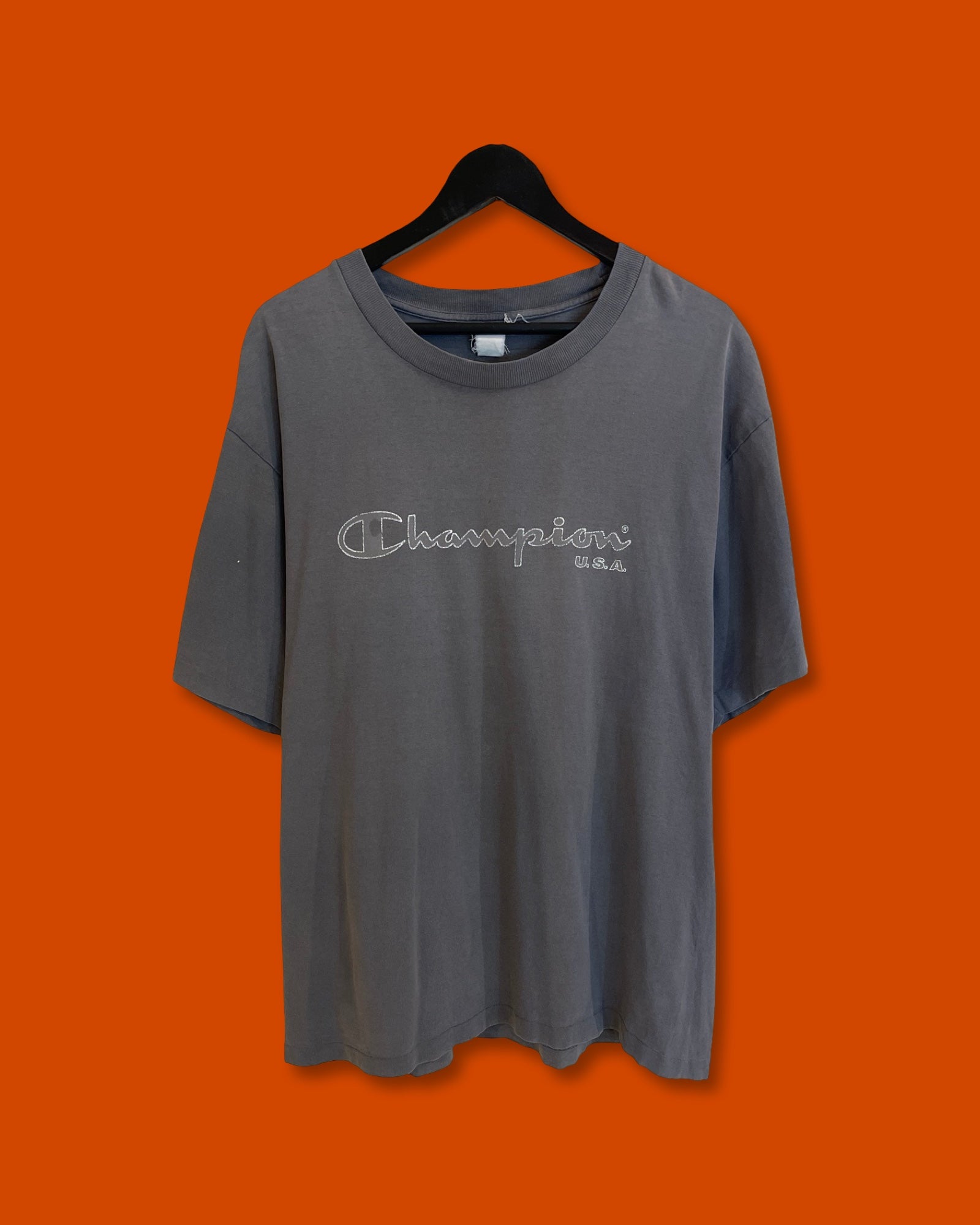 Vntg Champion Tee (Fits XL)