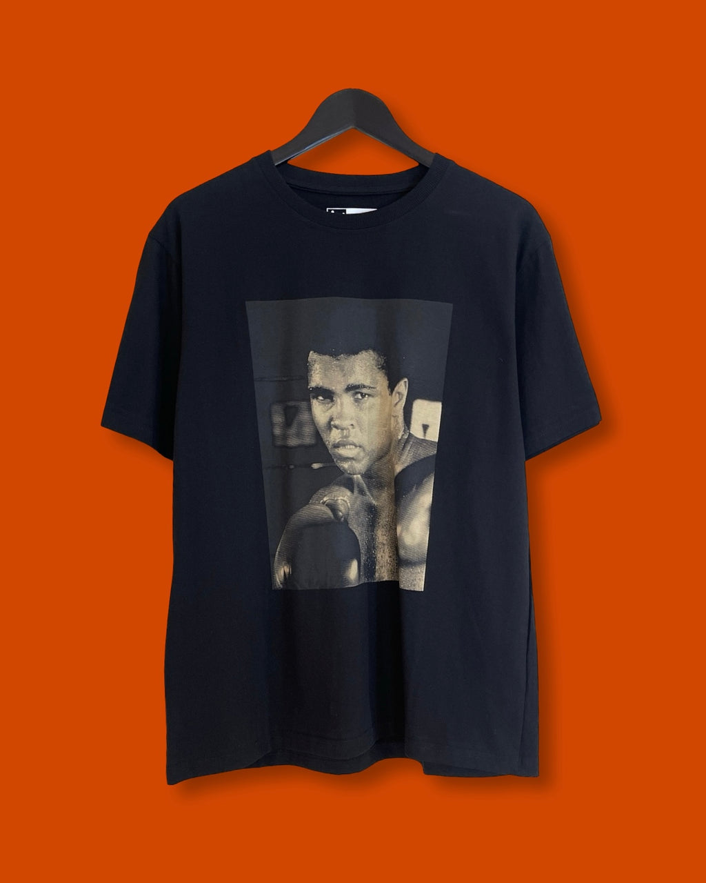 Old Muhammad Ali Boxing Tee (Medium)