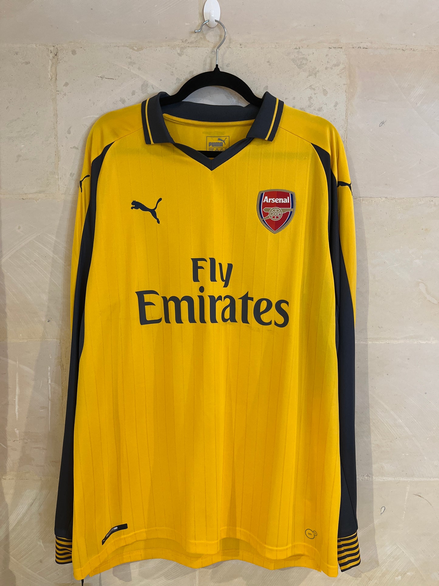 2016-17 Arsenal Longsleeves (XL)