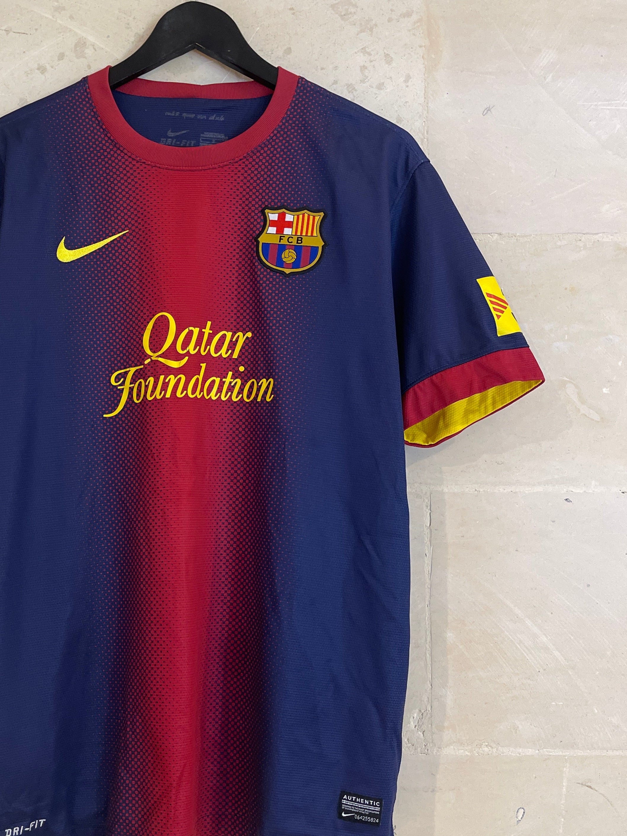2012-13 FC Barcelona Home Shirt(Large)