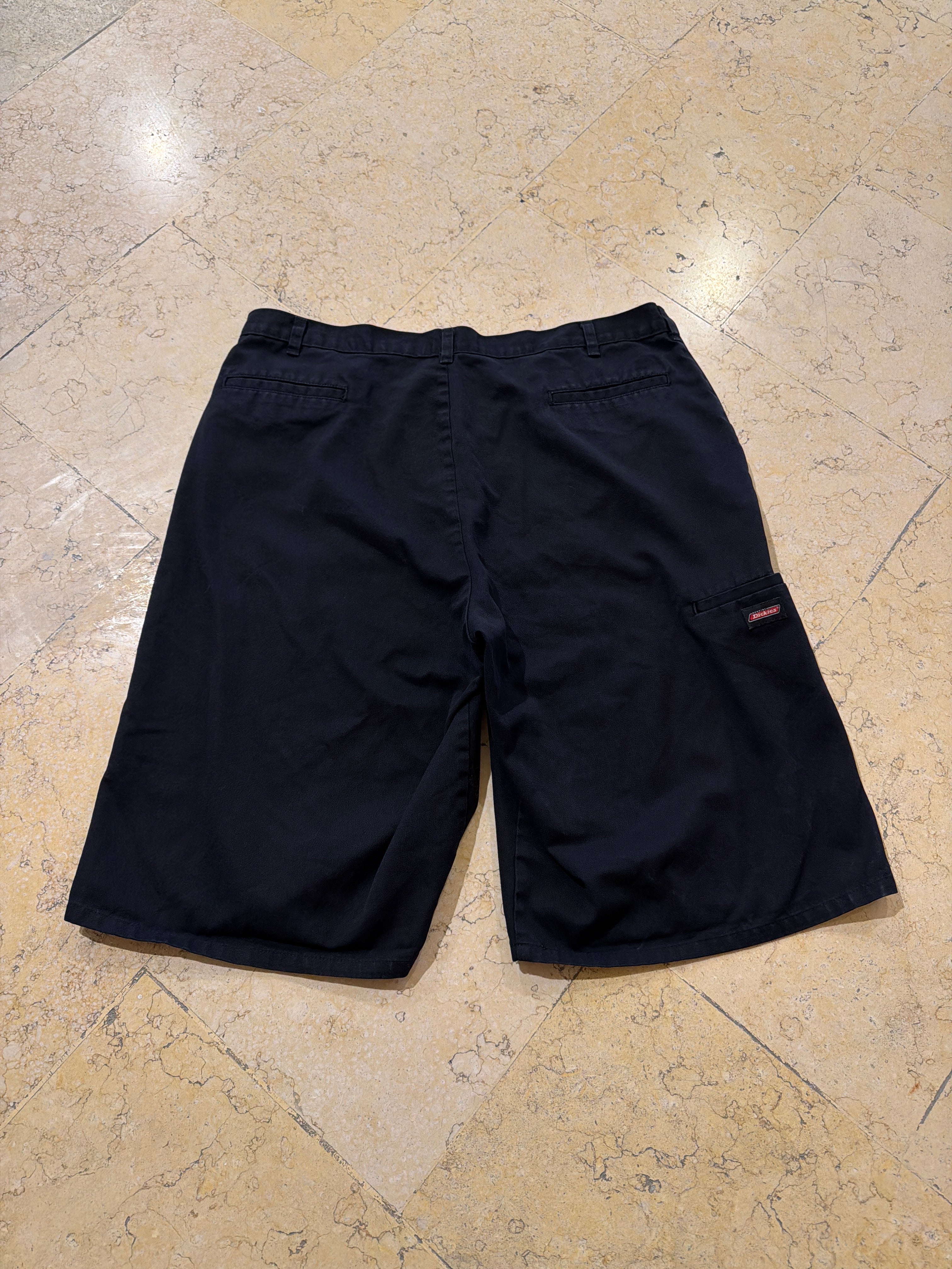 Dickies Black Chino Jorts (38W-26L)
