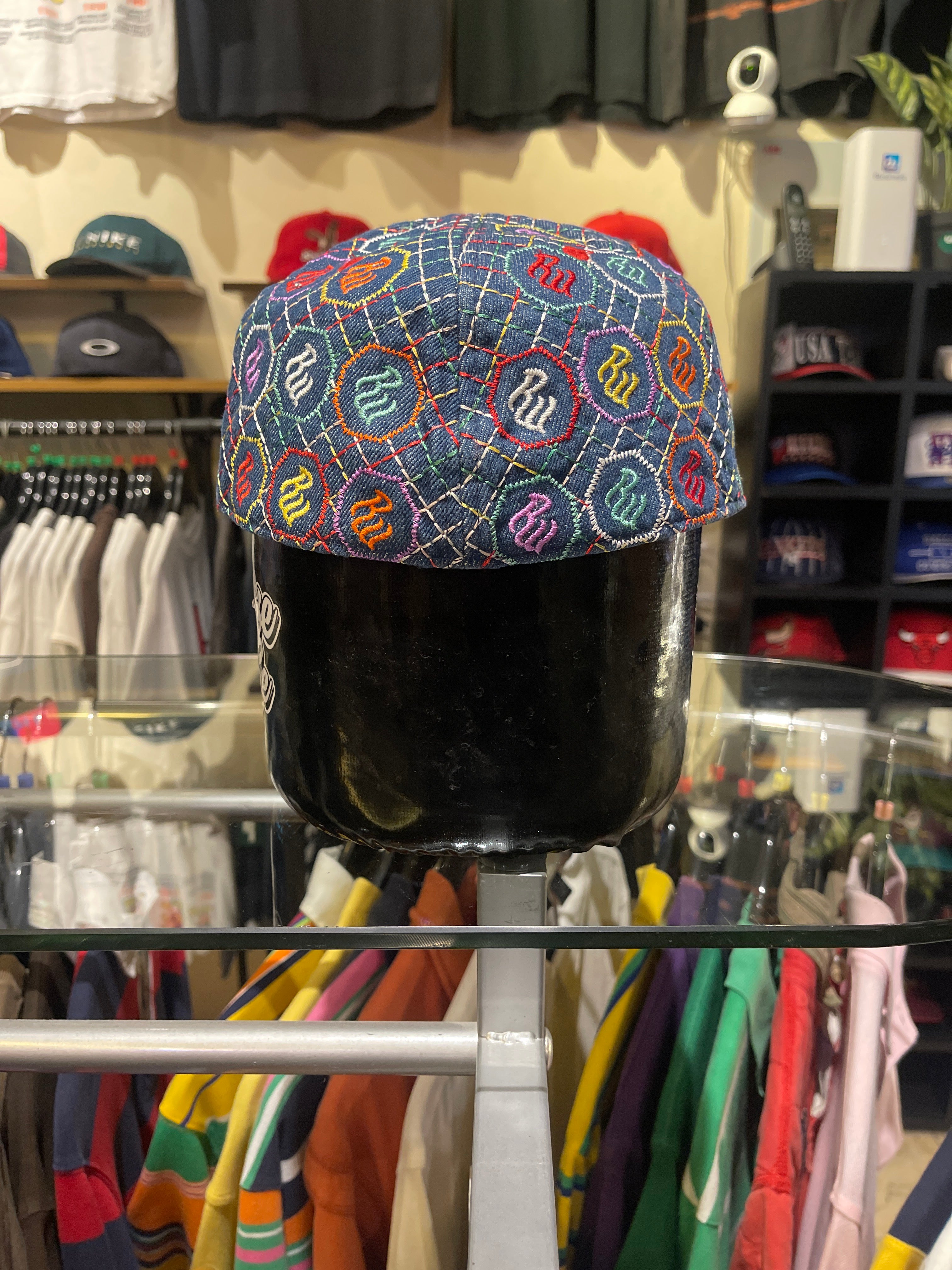 Roca Wear Closed Cap *