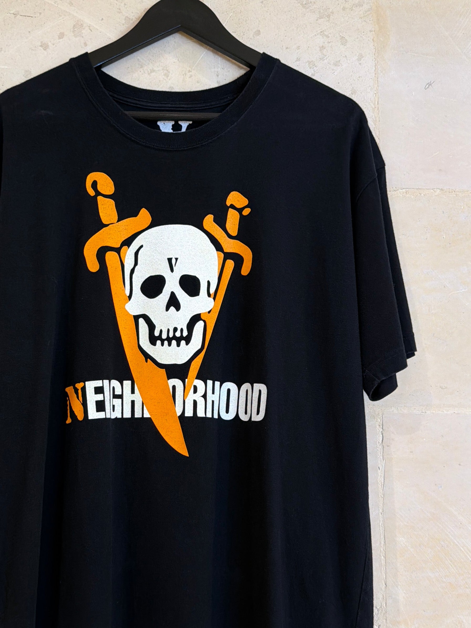 Neighborhood Tee (XL) *