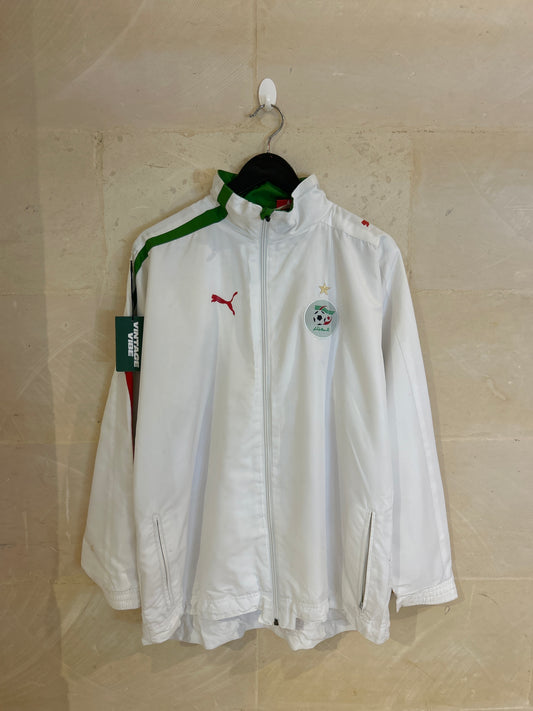 Puma Algeria Windbreaker Jacket (Large) Removable Stain