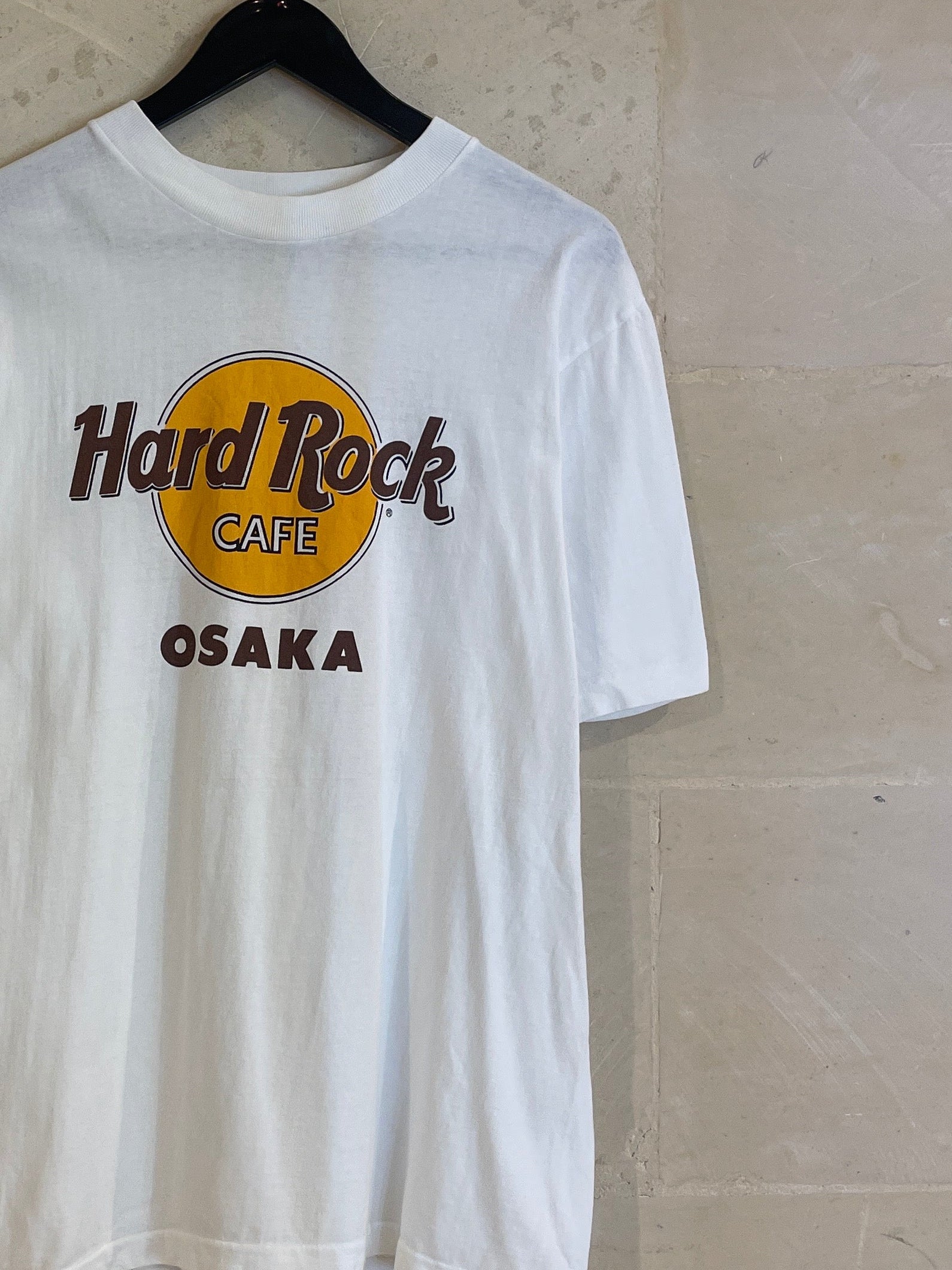 Vntg Hardrock Cafe Ozaka Tee (Large)