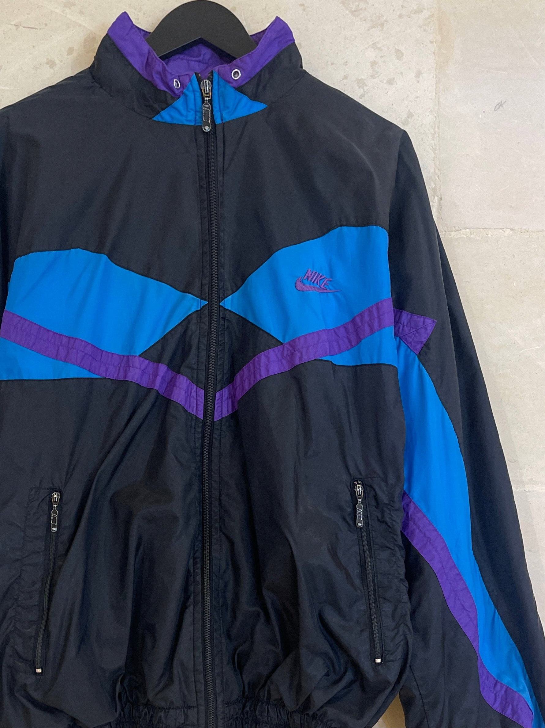Vntg Nike Windbreaker Jacket Black Purple (Medium)