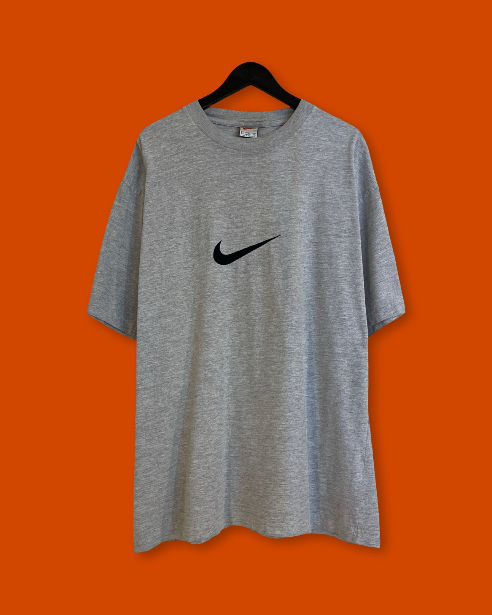 Vntg Nike Big Center Swoosh Gray Tee (XL)/SS