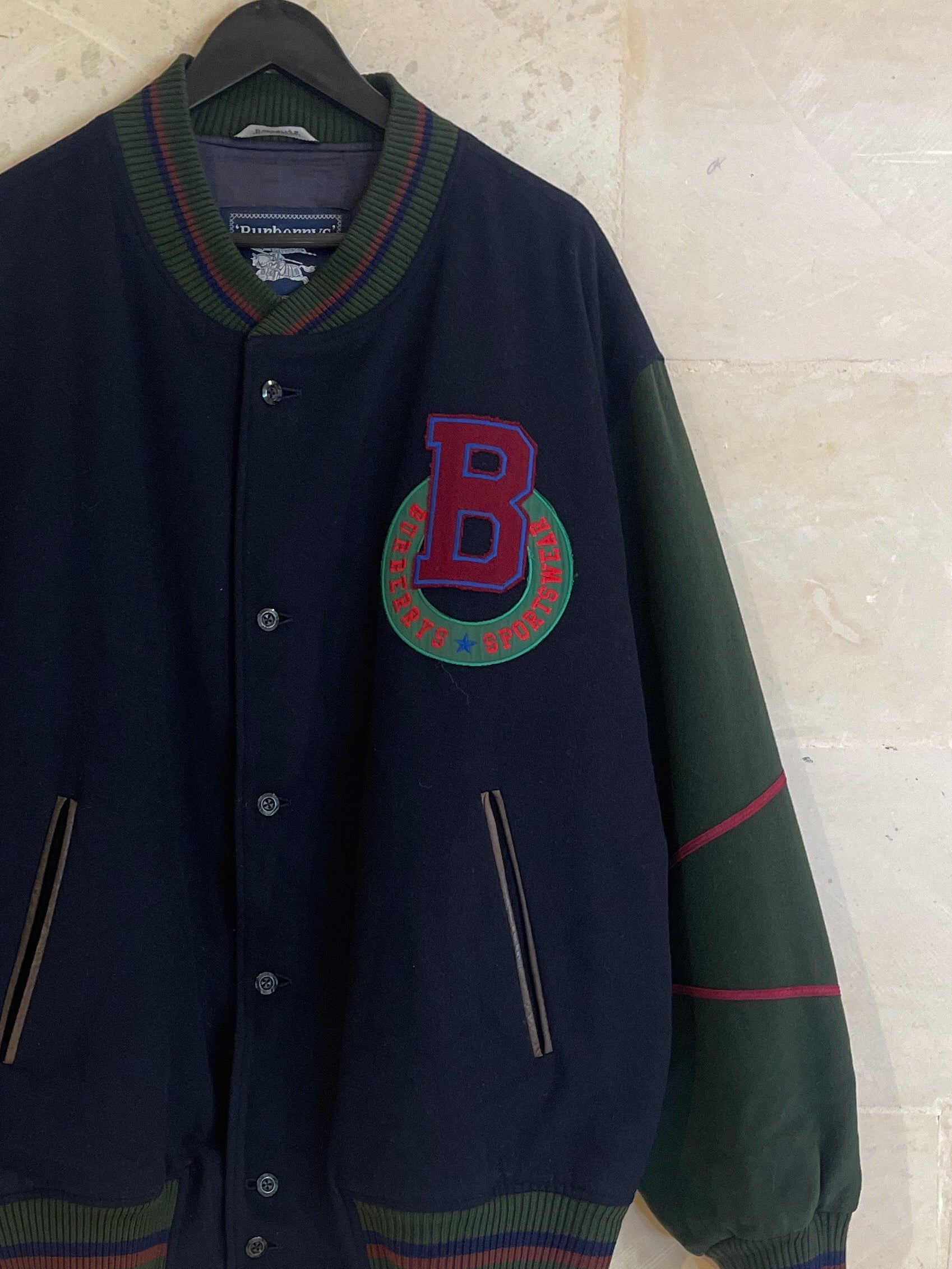 Vntg Burberrys Button Jacket (XL)