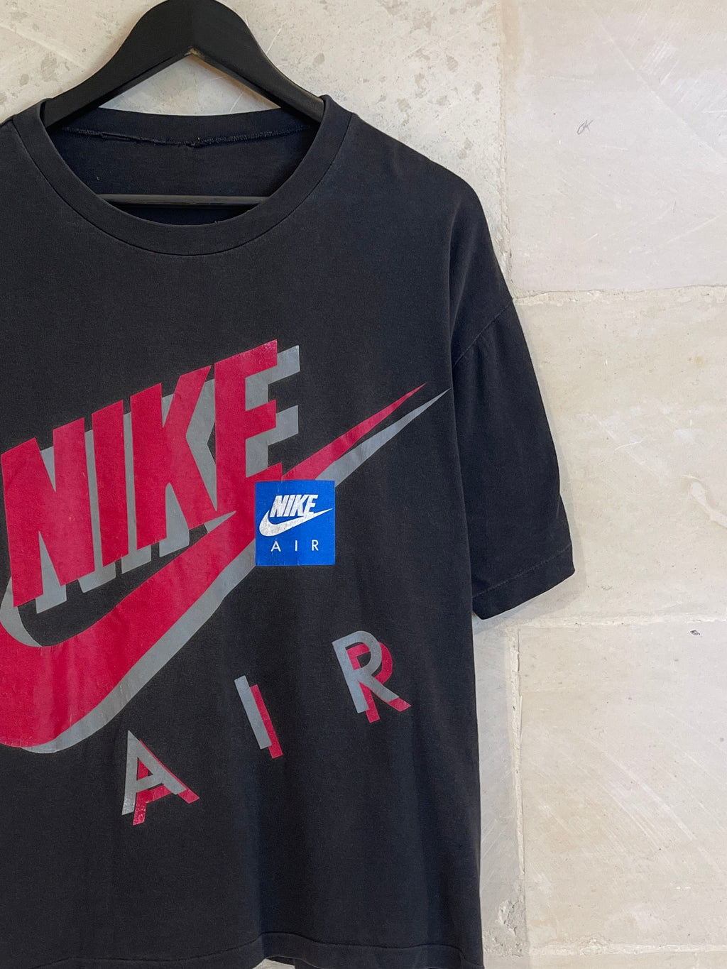 Vntg Nike Tee (Fits Small)