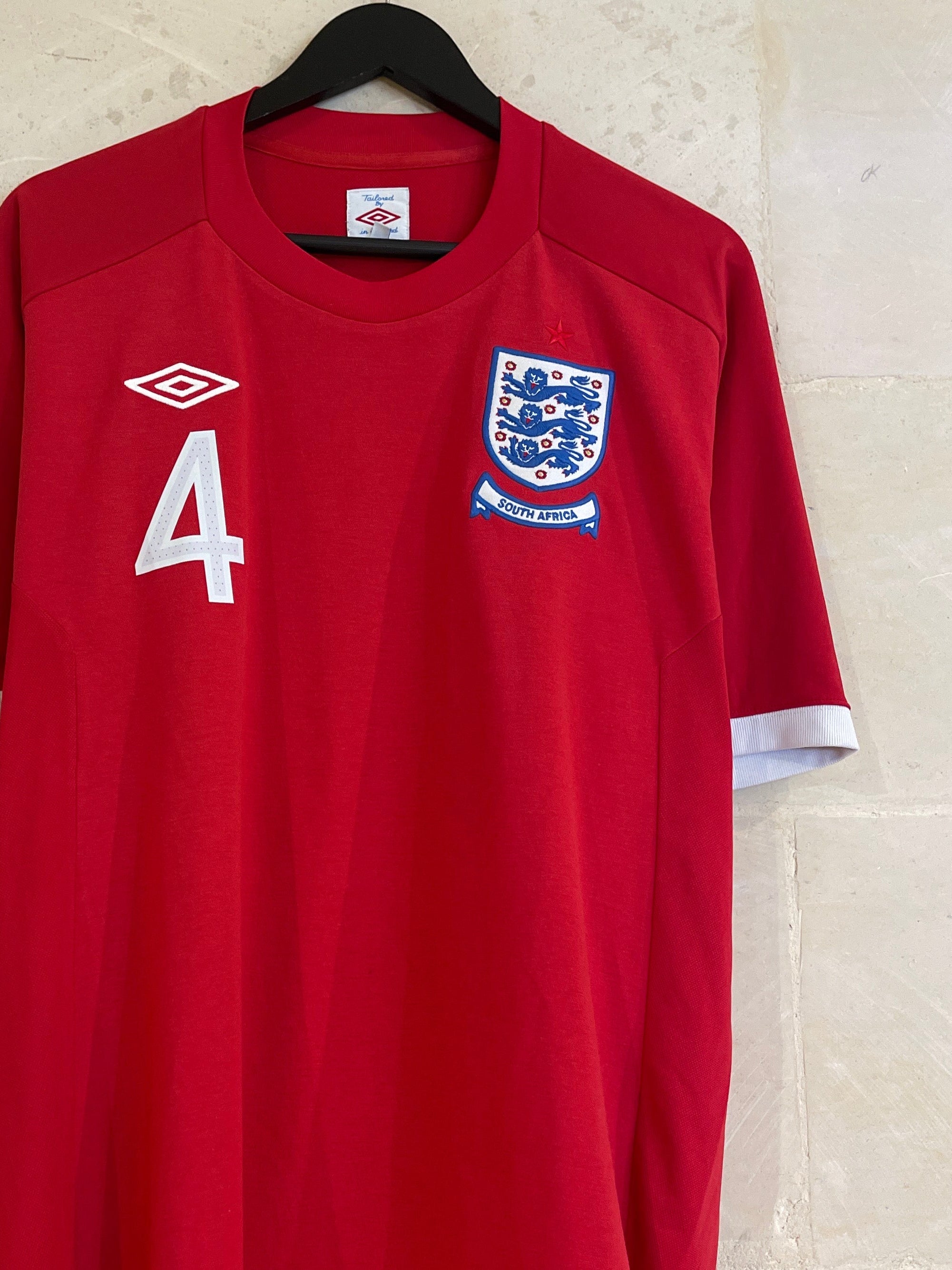 2010-11 Engalnd Away Shirt GERRARD (XL)*