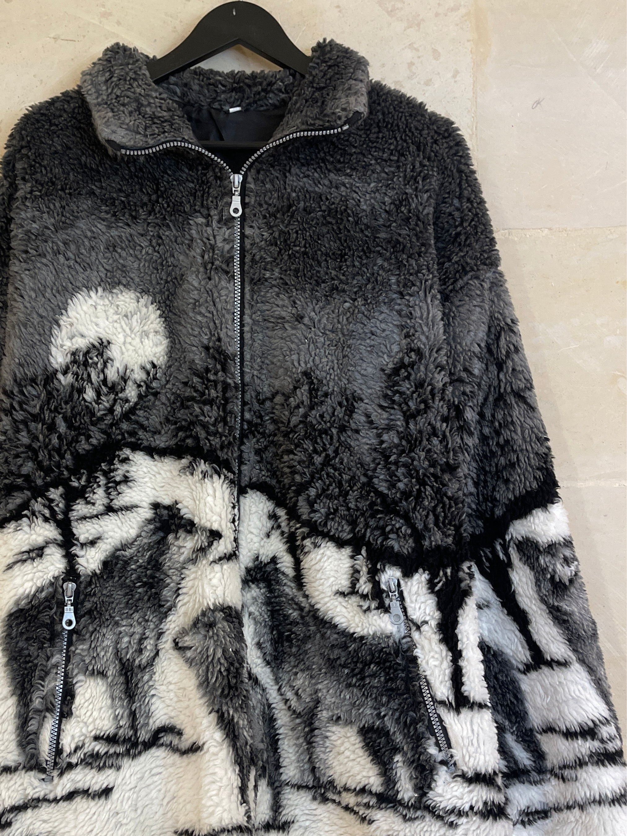 AOP Wolf Sherpa Jacket (XL)/ SS