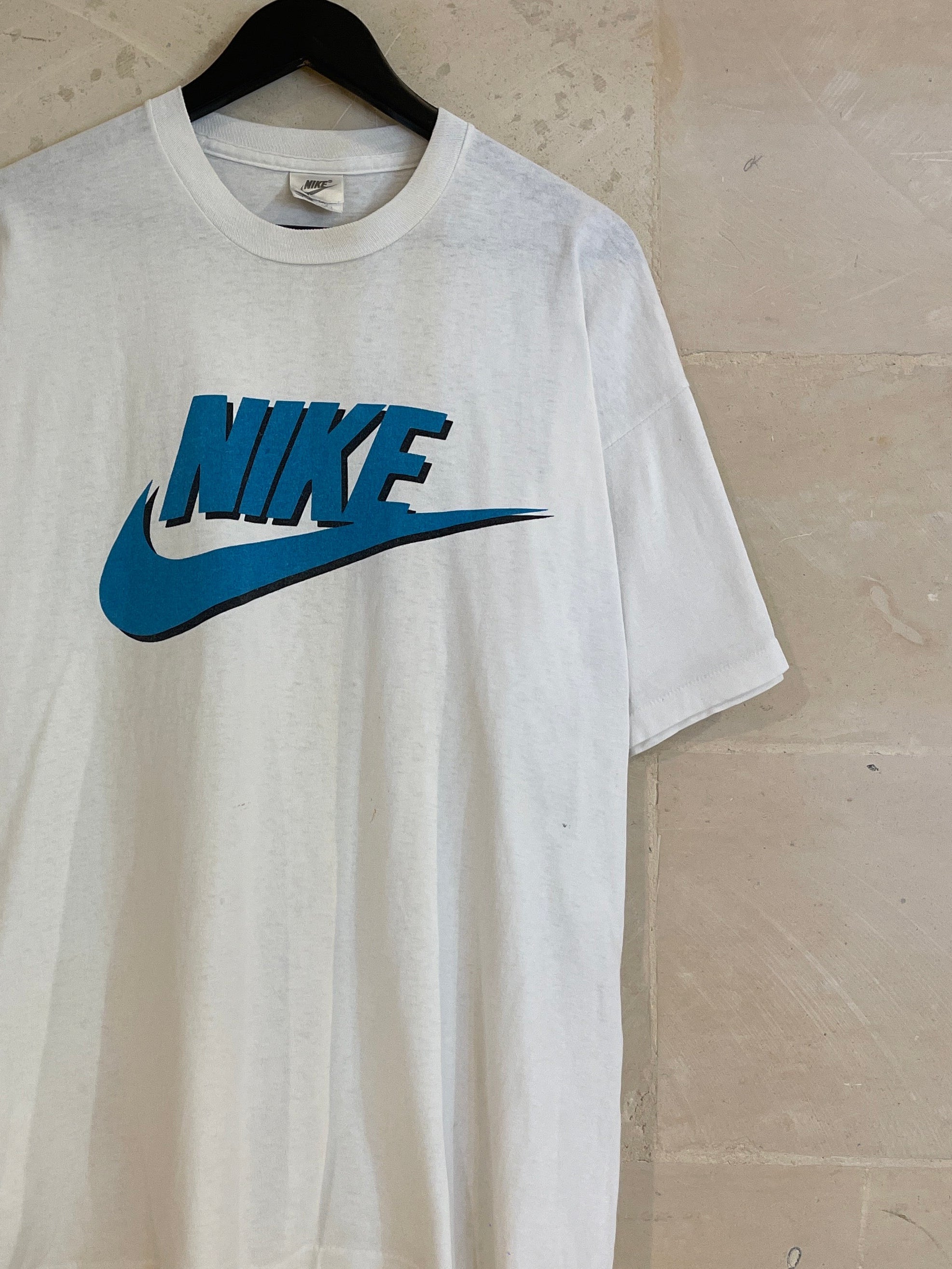 Vntg Nike Tee (Large) / SS