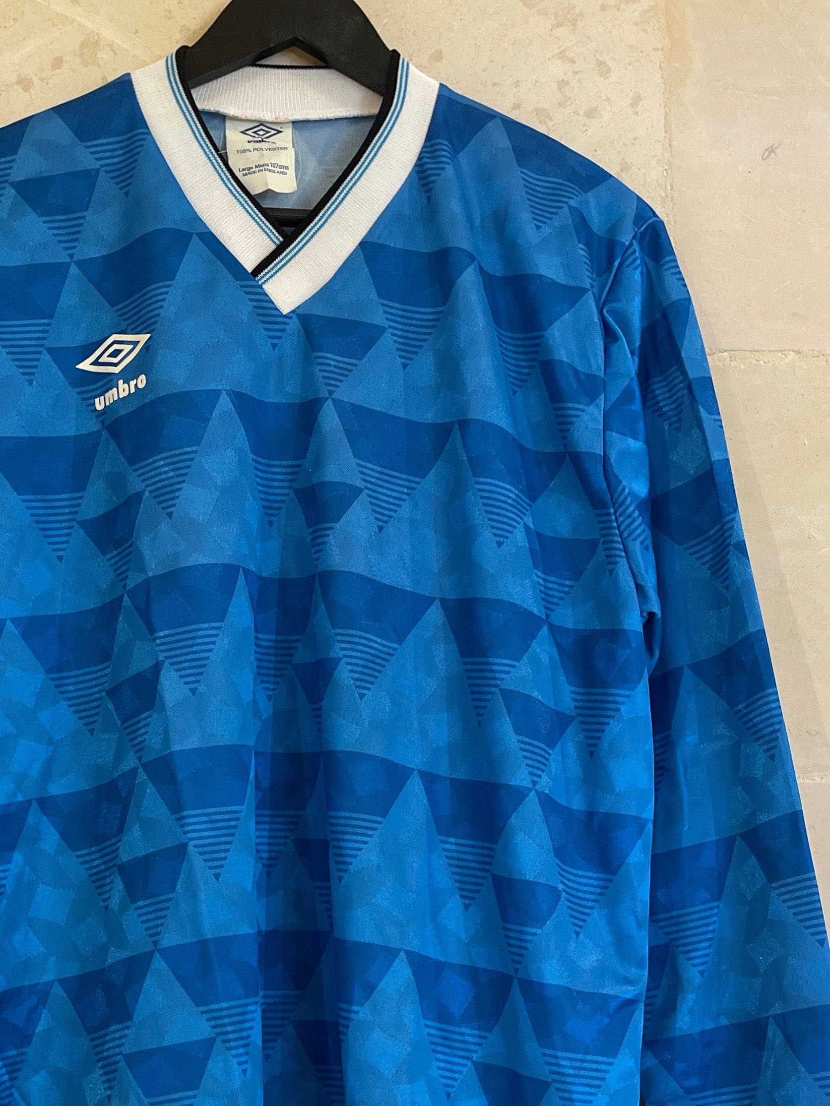 Vntg Blank UMBRO LS Teal Shirt (Large)*/Pull Out
