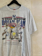 Vntg 1995 MLB x Looney Tunes Squads Tee (Medium)