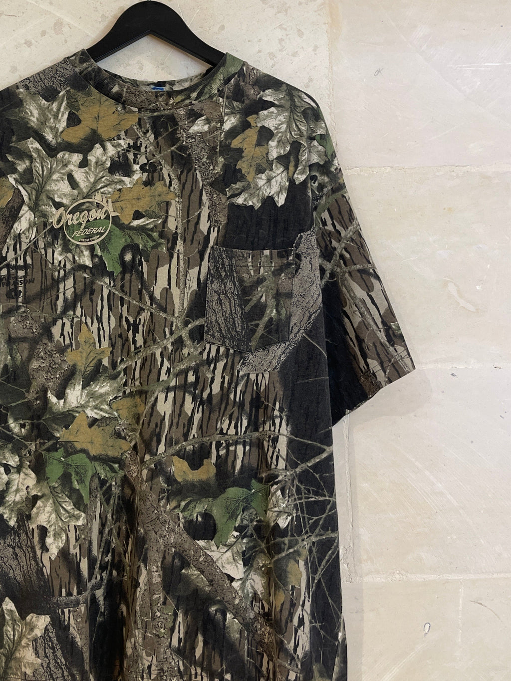 Vntg Mossy Oak Pocket Real Tree Tee (XL)/ SS