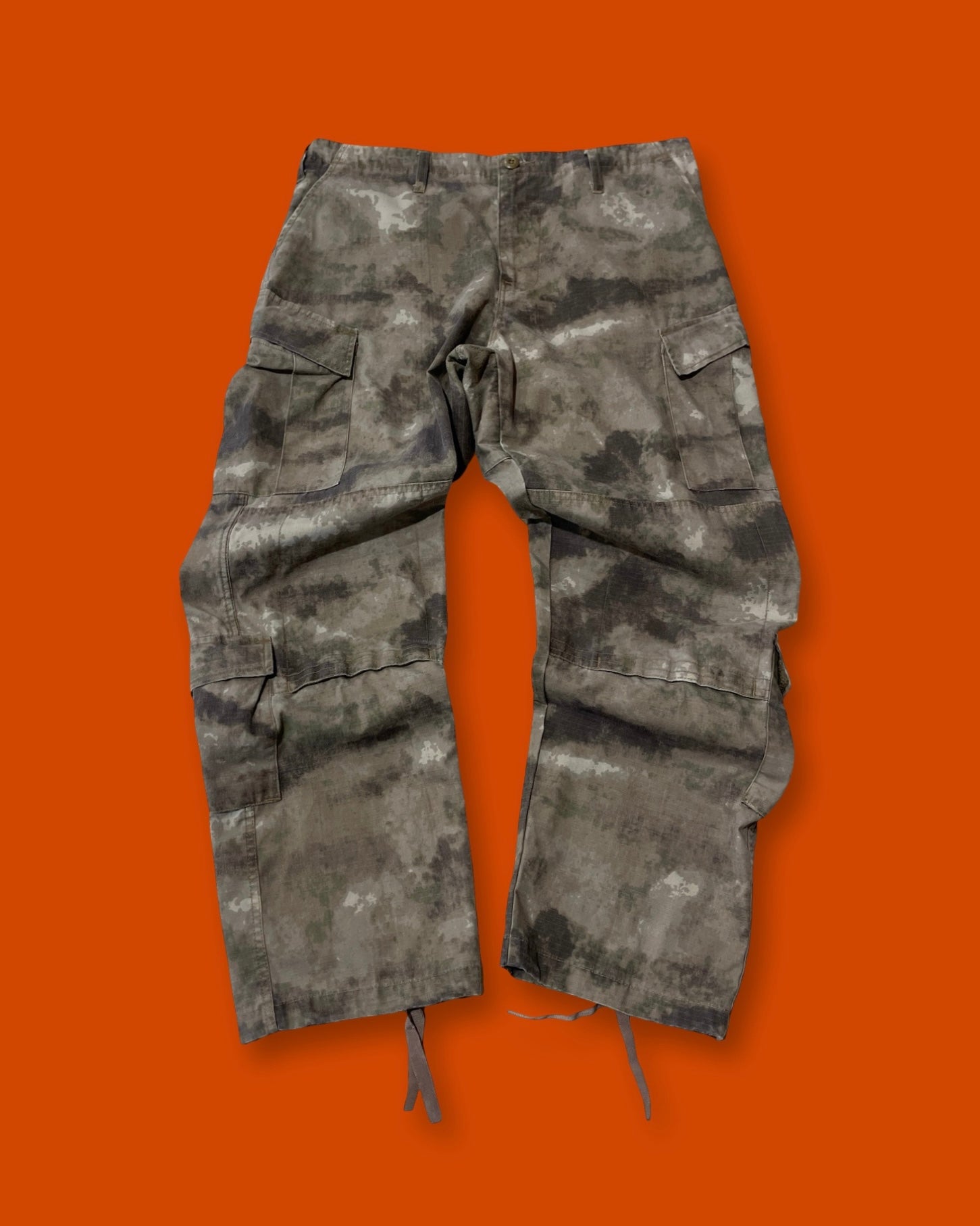Random Camo Cargo Pants(36W-42L) ss