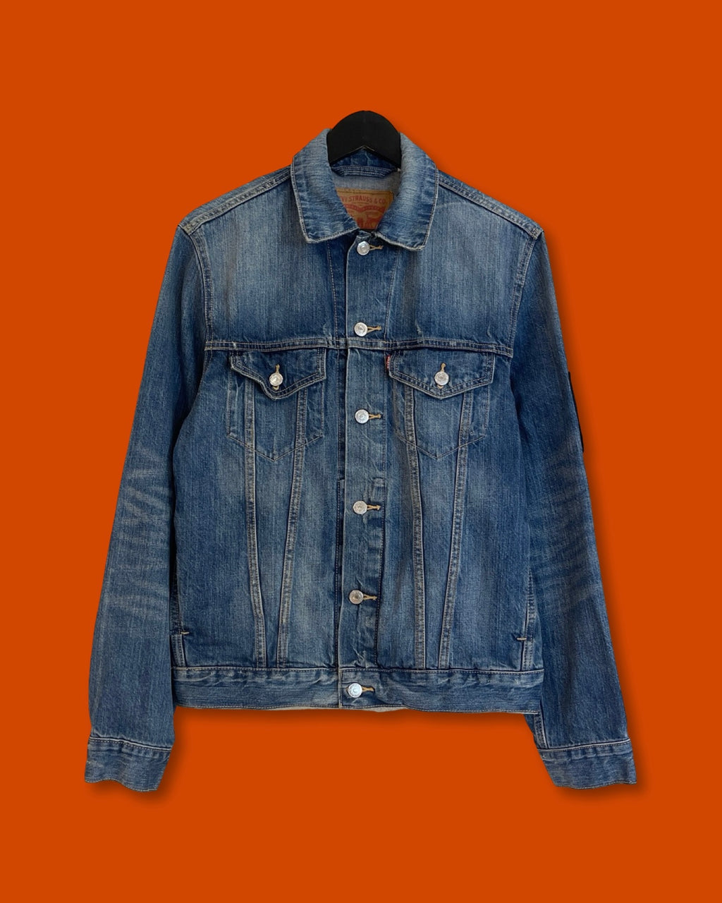 Levi’s Denim Jacket (Medium)