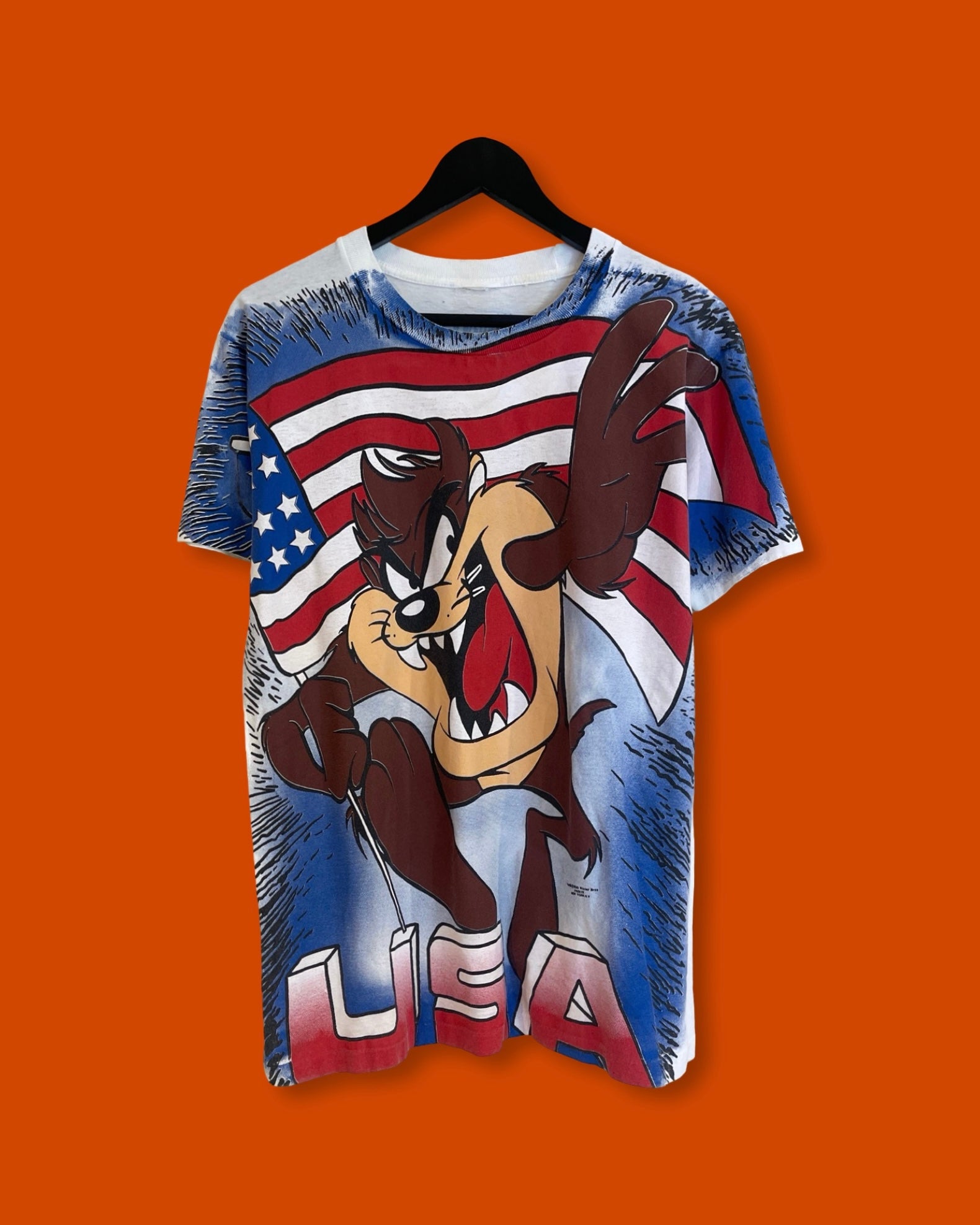 Vntg Taz USA Mega Print Tee (Fits Medium)