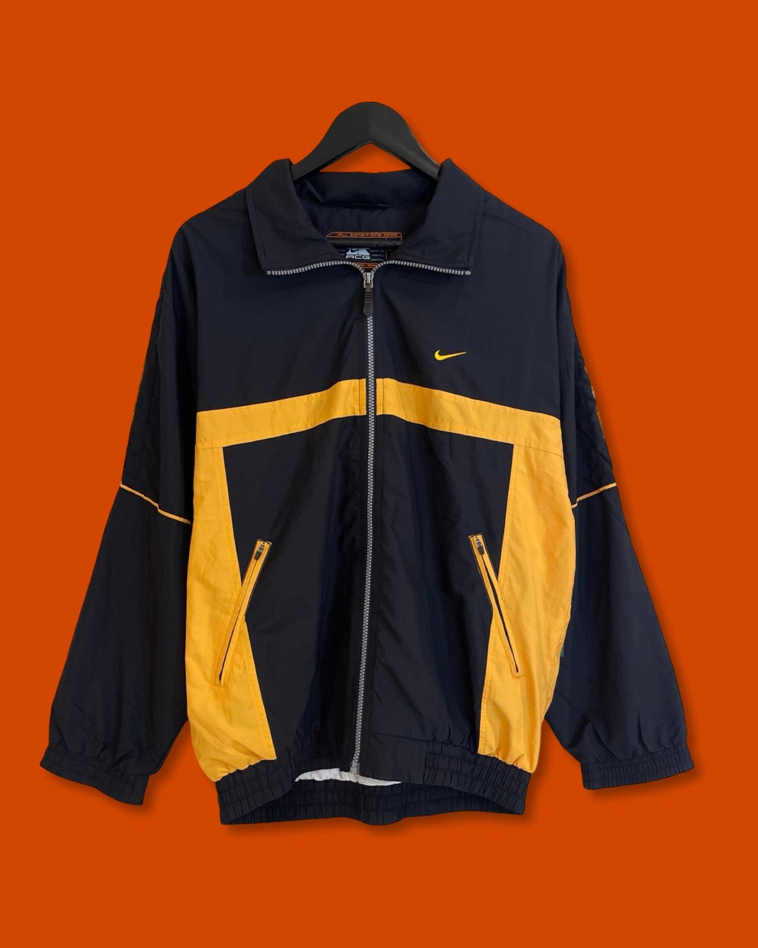 ACG Zip Jacket (Large)