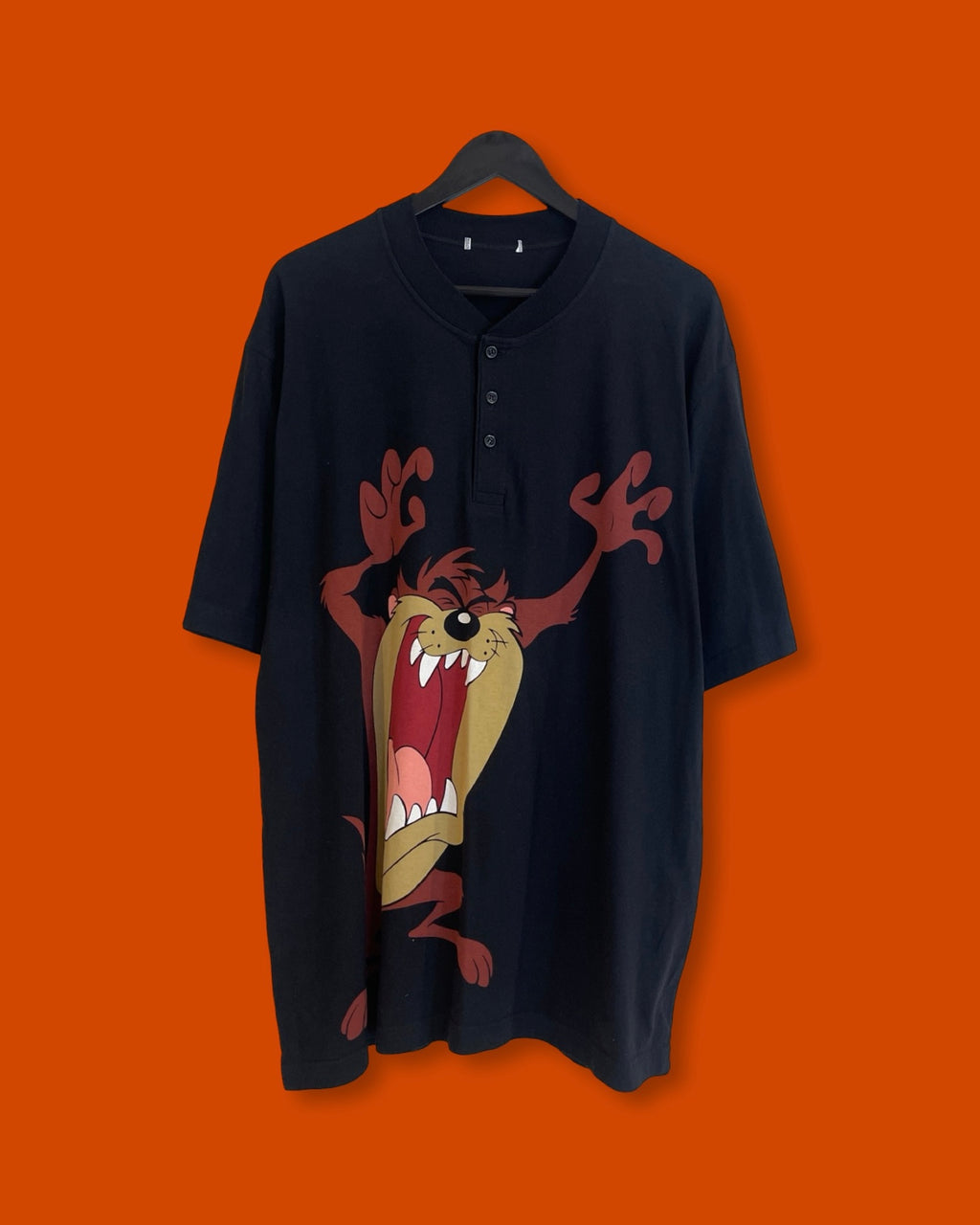 Taz Button Tee (Fits XL)