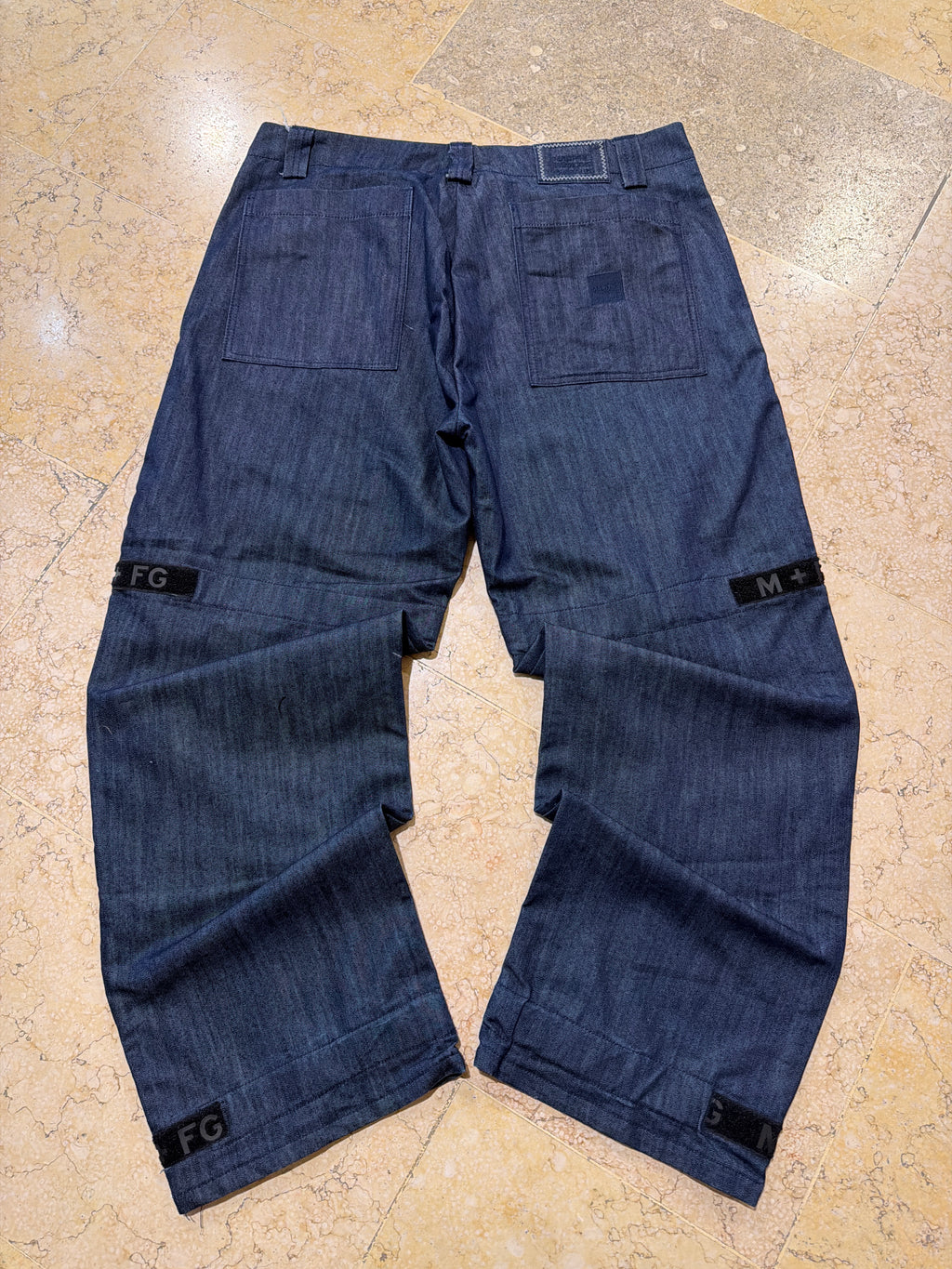 Vntg Marithe Girbaud Jeans (W38/L44)*