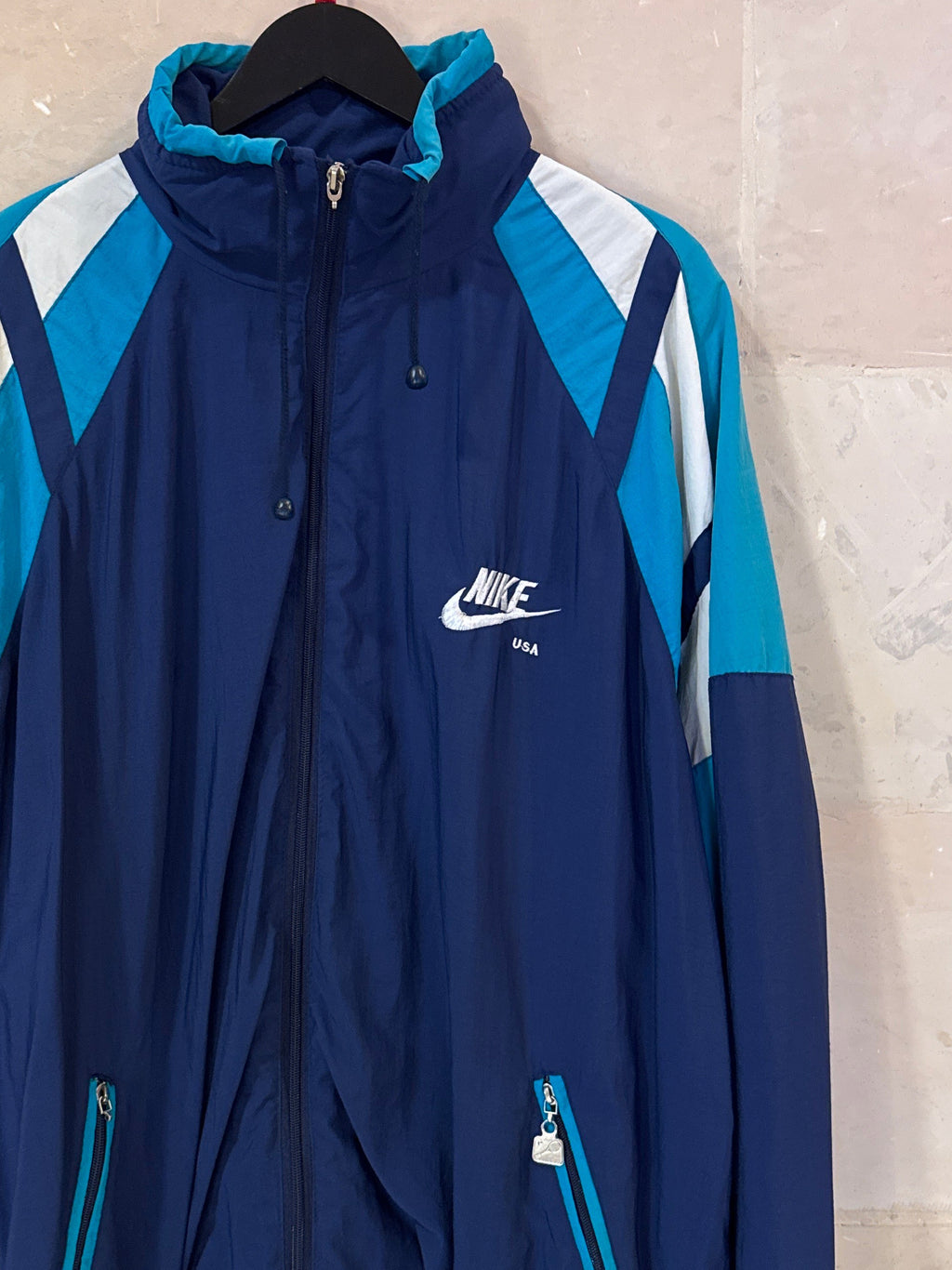 Vntg 80s Nike Windbreaker Jacket (XL)