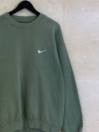 Vntg Nike Dark Green Sweatshirt (Medium)