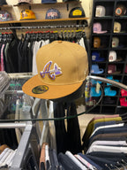 Brand New Atlanta Braves Closed Cap Brown (Size 7)