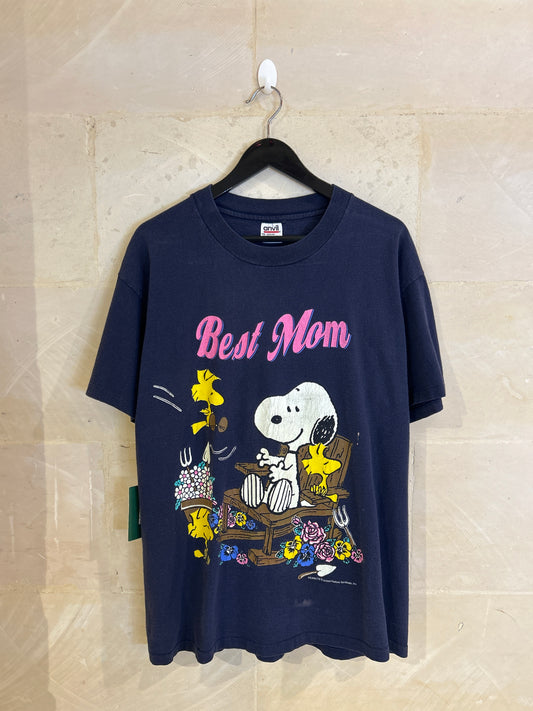 Best Mom Peanuts Tee (Medium) Stain