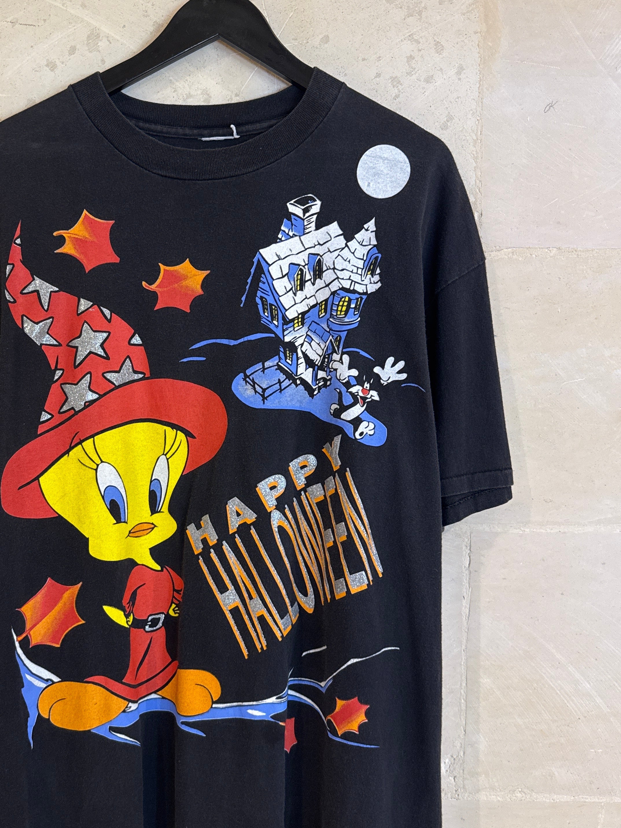 Vntg Tweety Halloween Tee (Large)