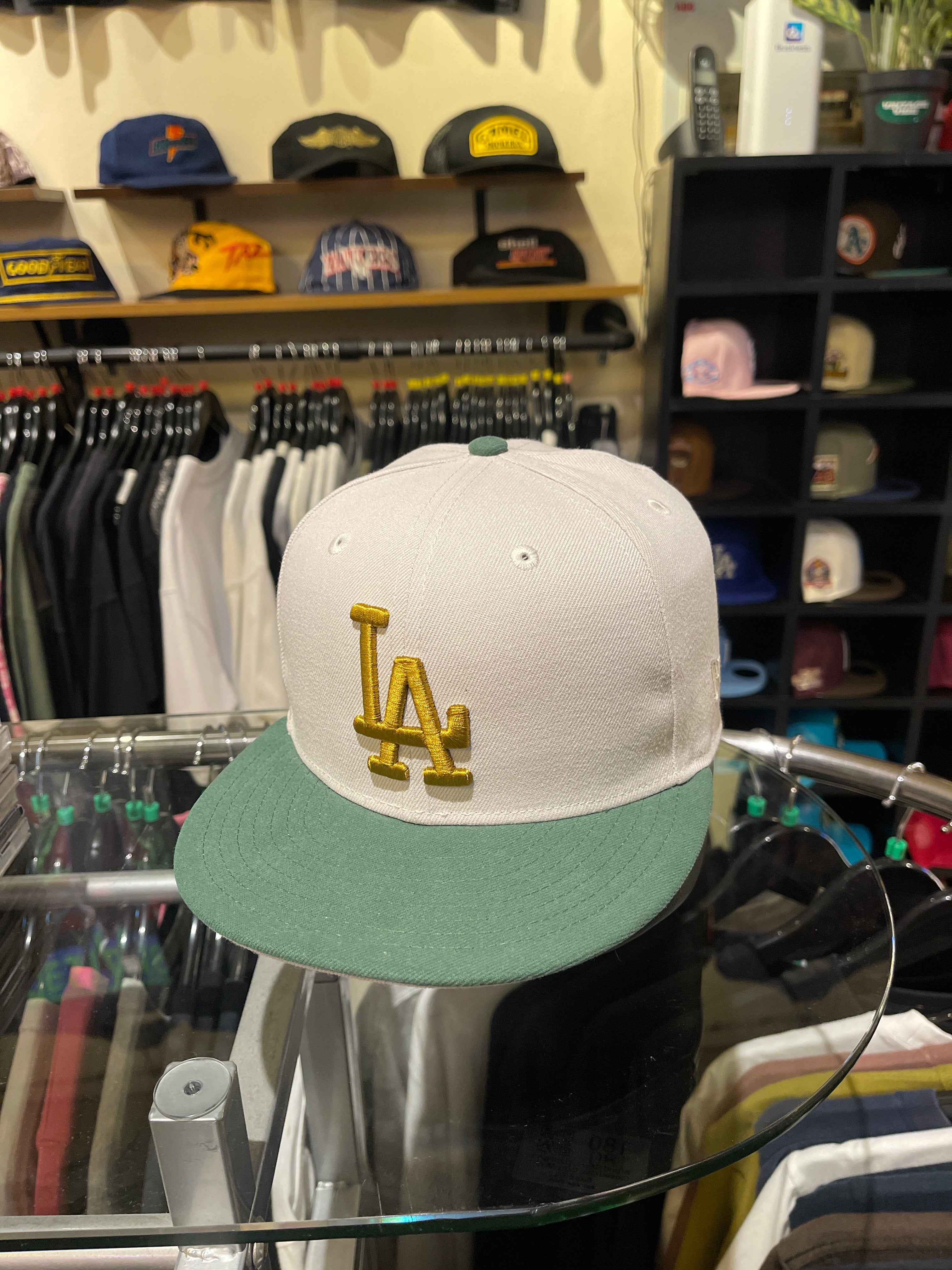 Brand New LA Dodgers Closed Cap Gray-Green Size 6 7/8