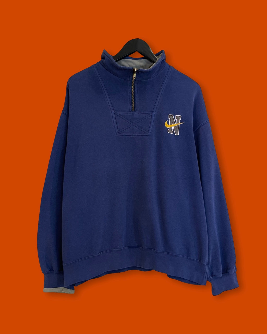 Vntg Nike Sweatshirt (Large)