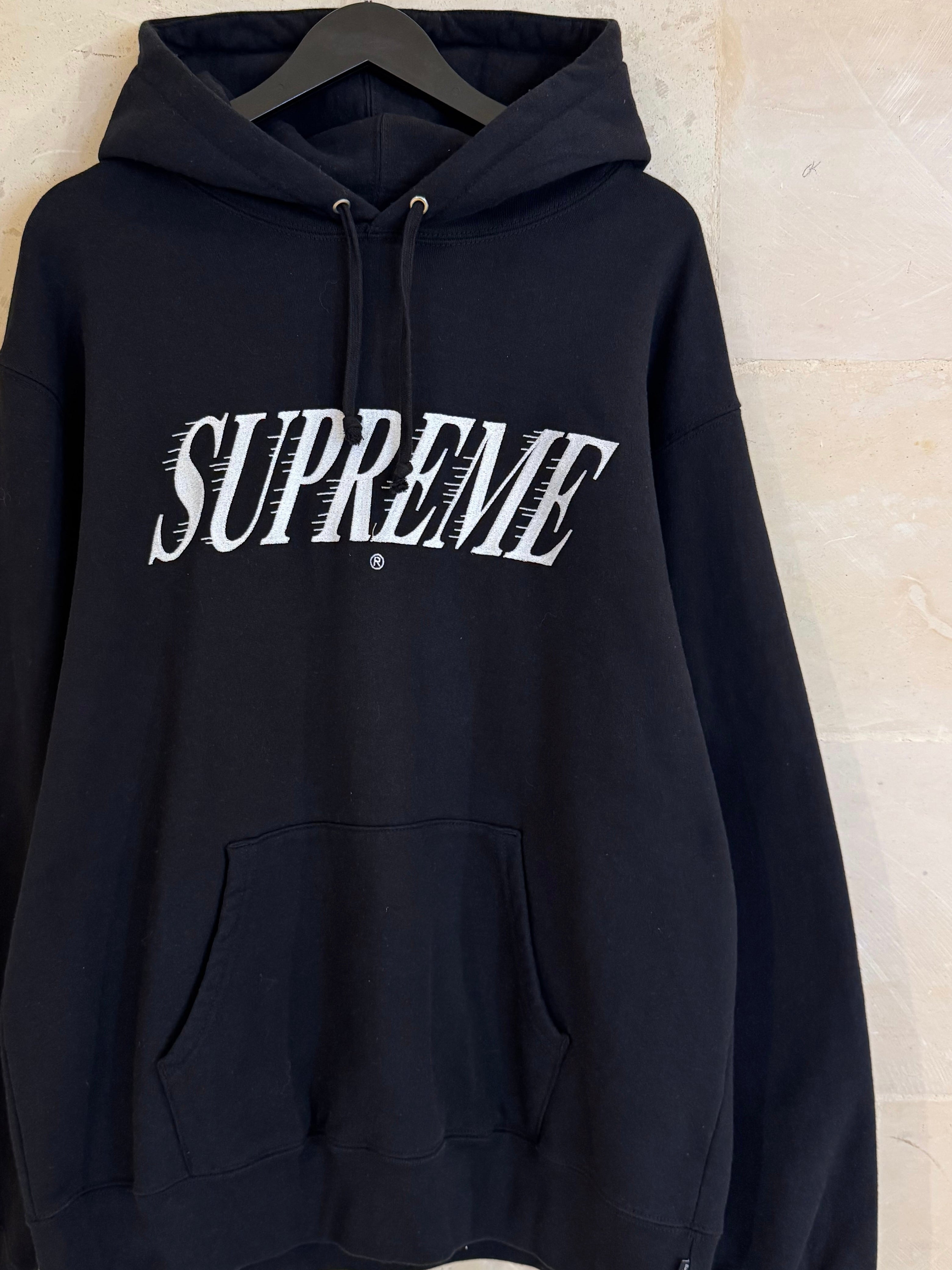 Supreme Hoodie (Large)