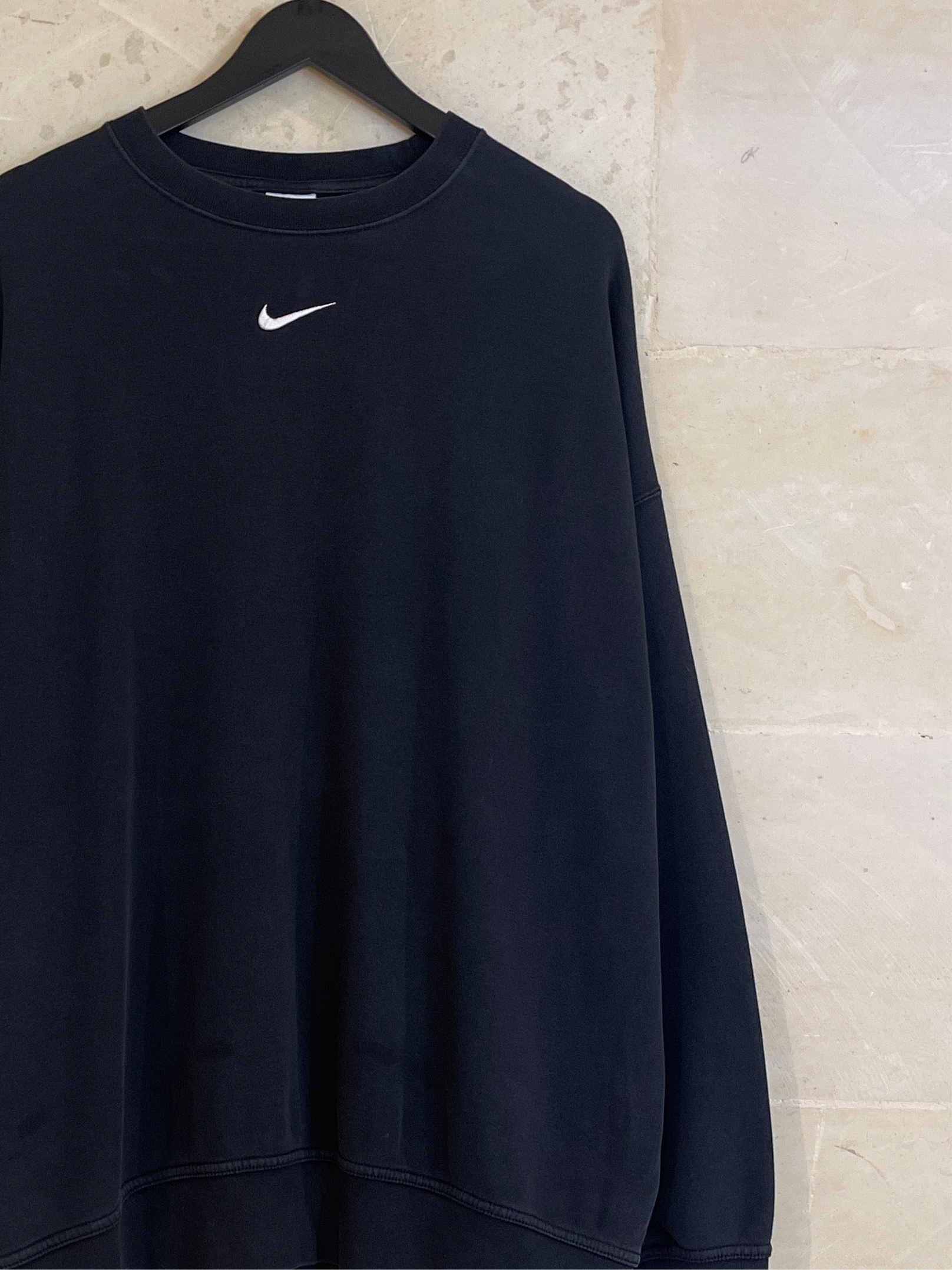 Nike Center Swoosh Crewneck (fits Medium)