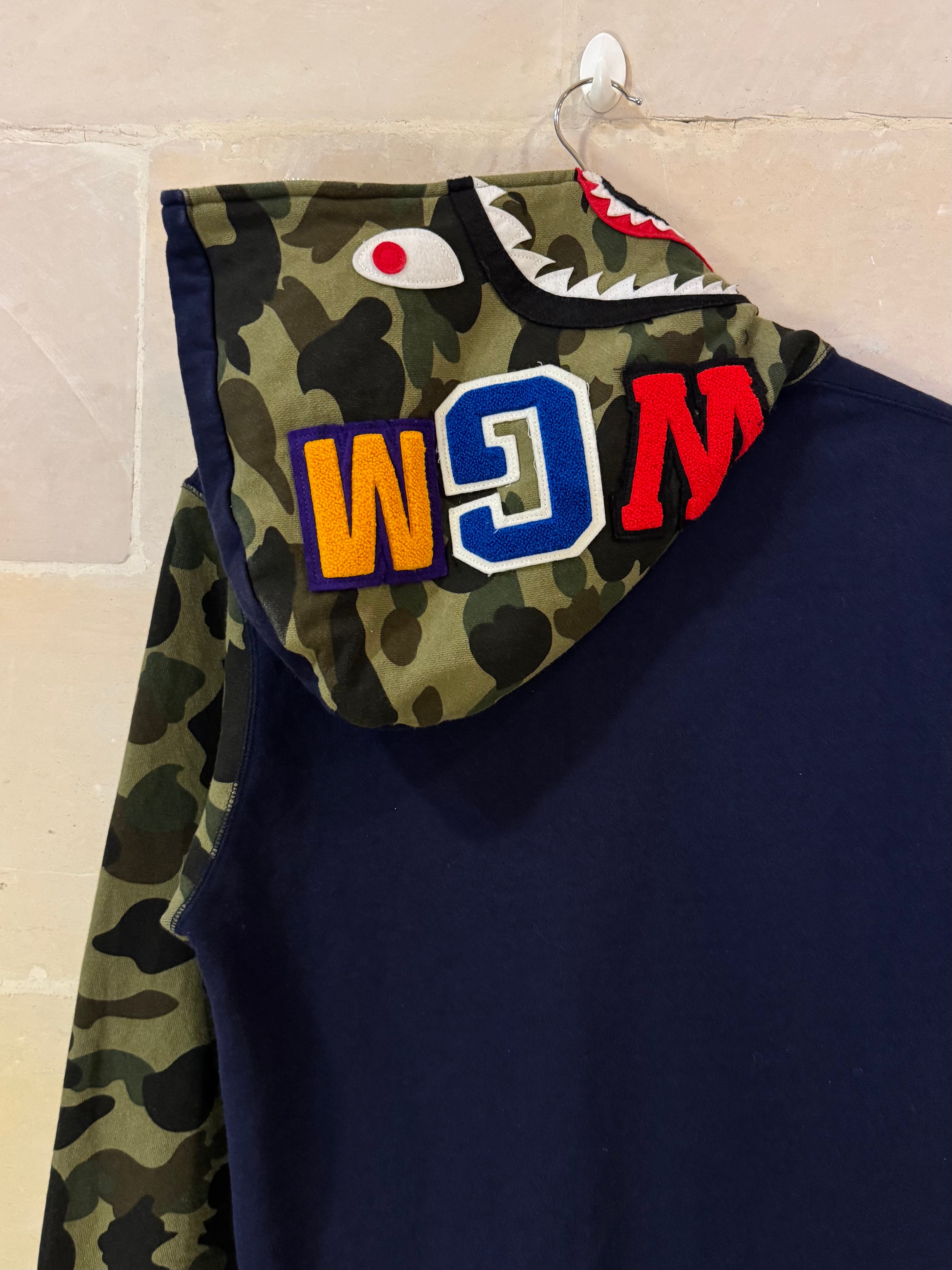 Bape Shark Hoodie (Medium)