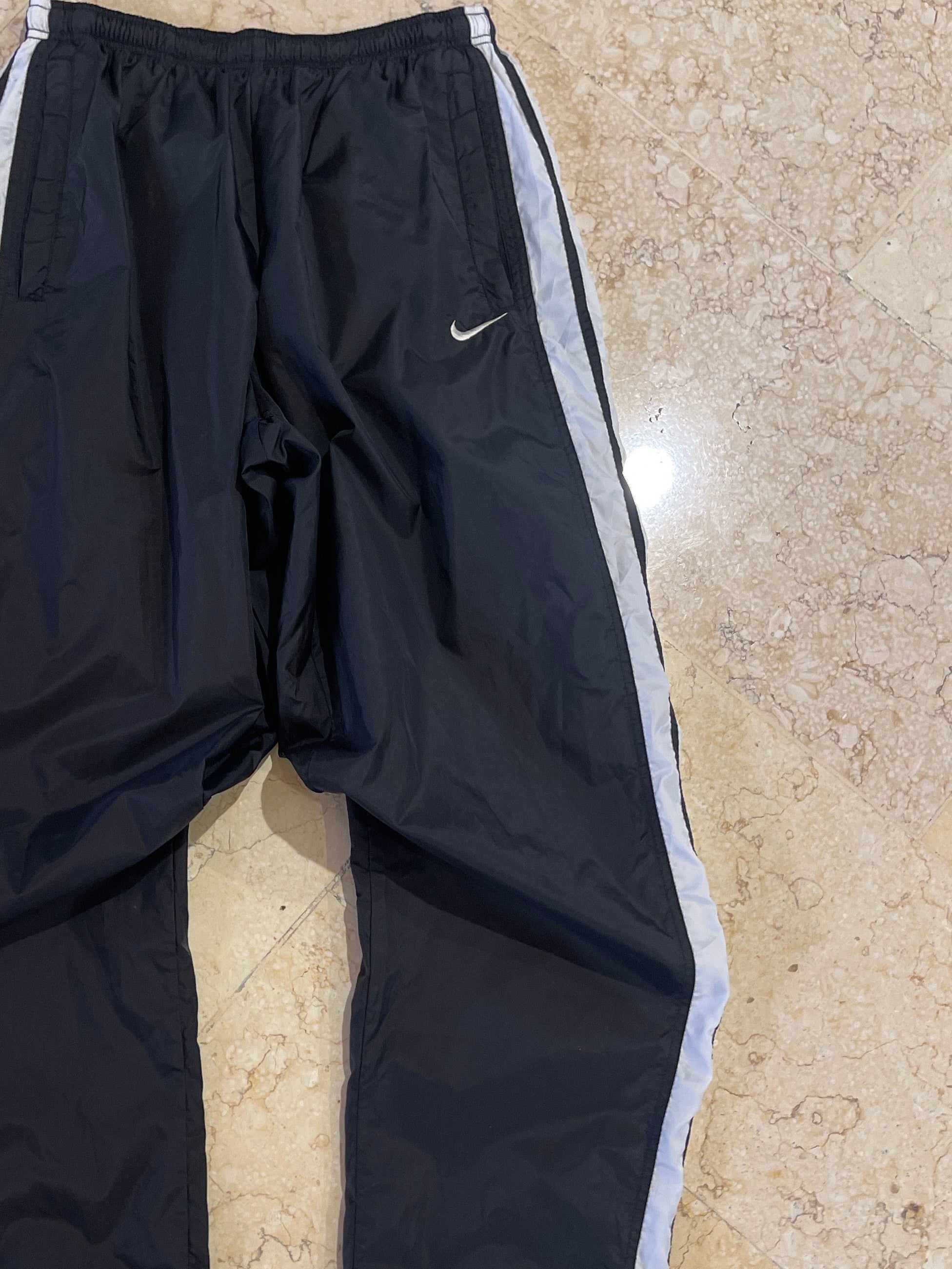 Nike Y2K White/Black Track Pants (Large)*