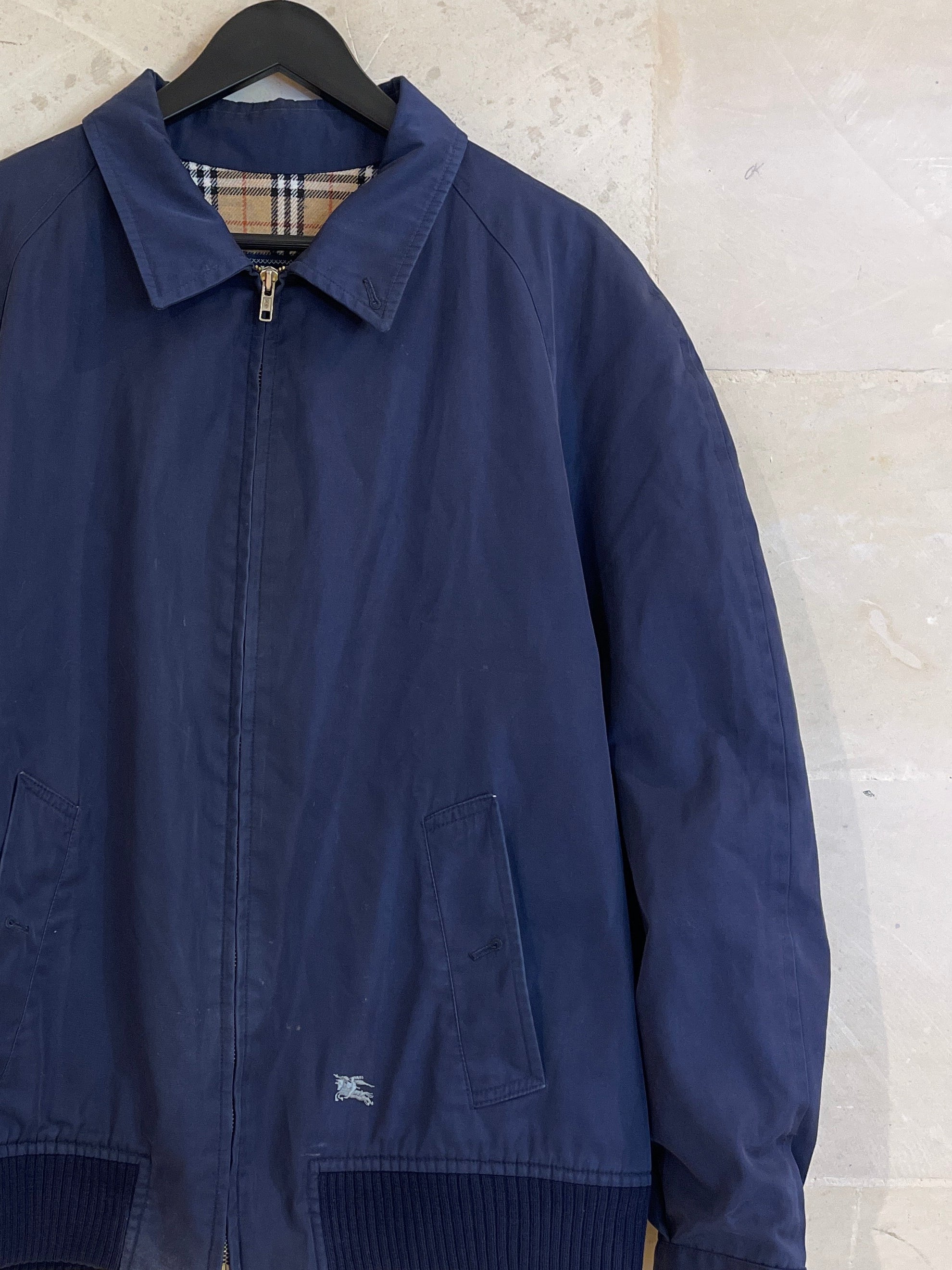 Vntg Burberry’s Harrington Navy Jacket (Large)