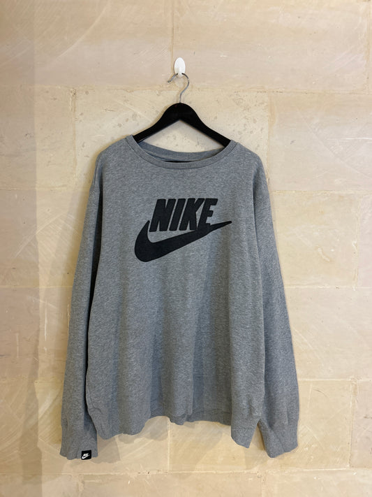 Nike Spellout Sweatshirt (XXL)