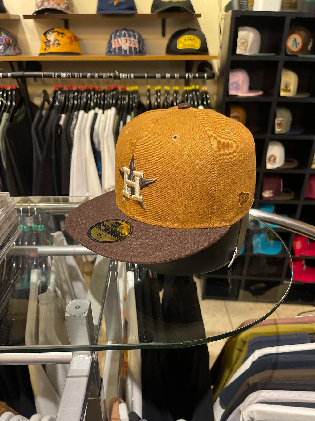 Brand New Houston Astros Closed Cap Choco-Brown (Size 6 7/8)