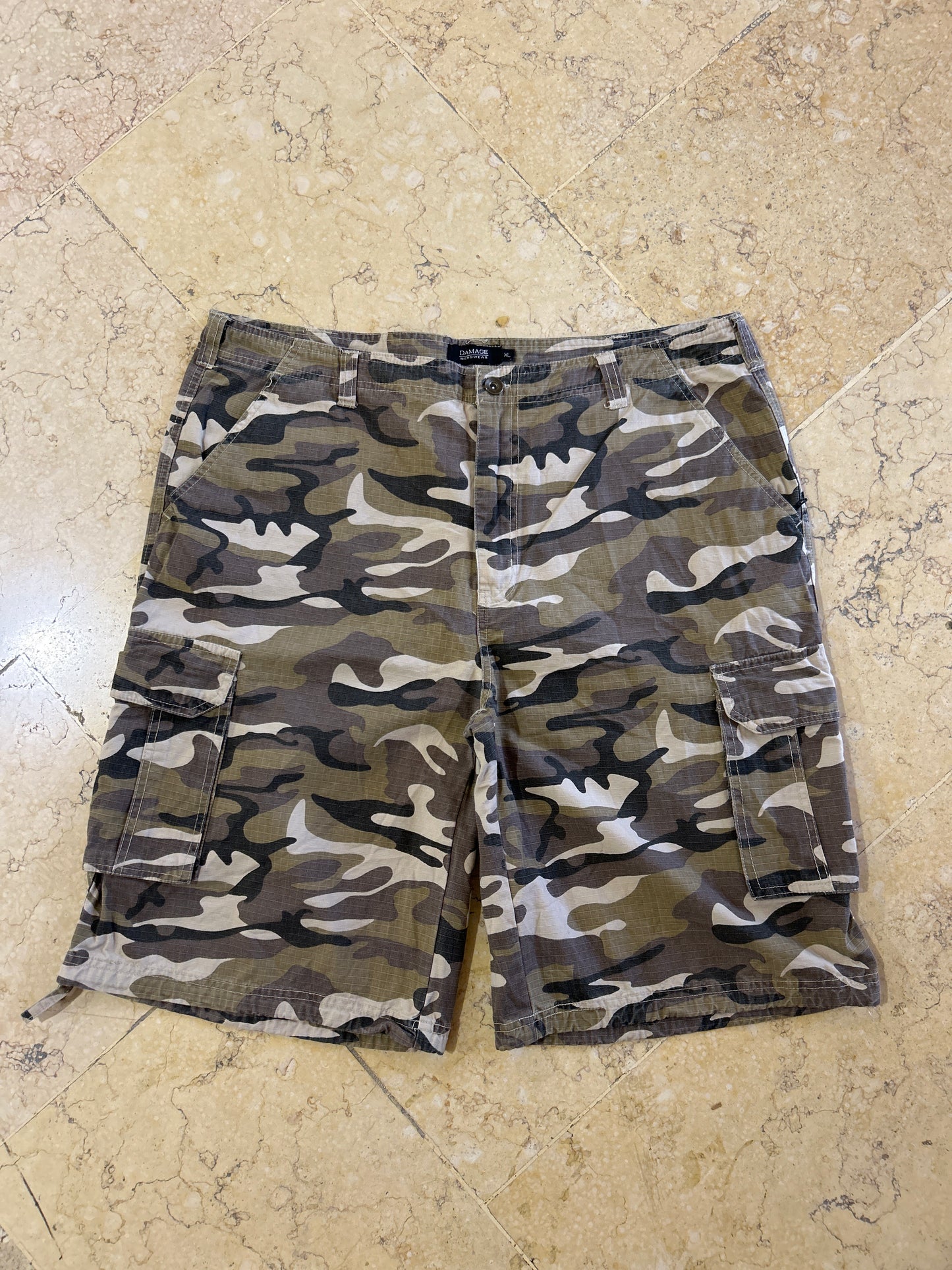 Damage Camo Cargo Shorts (W38)