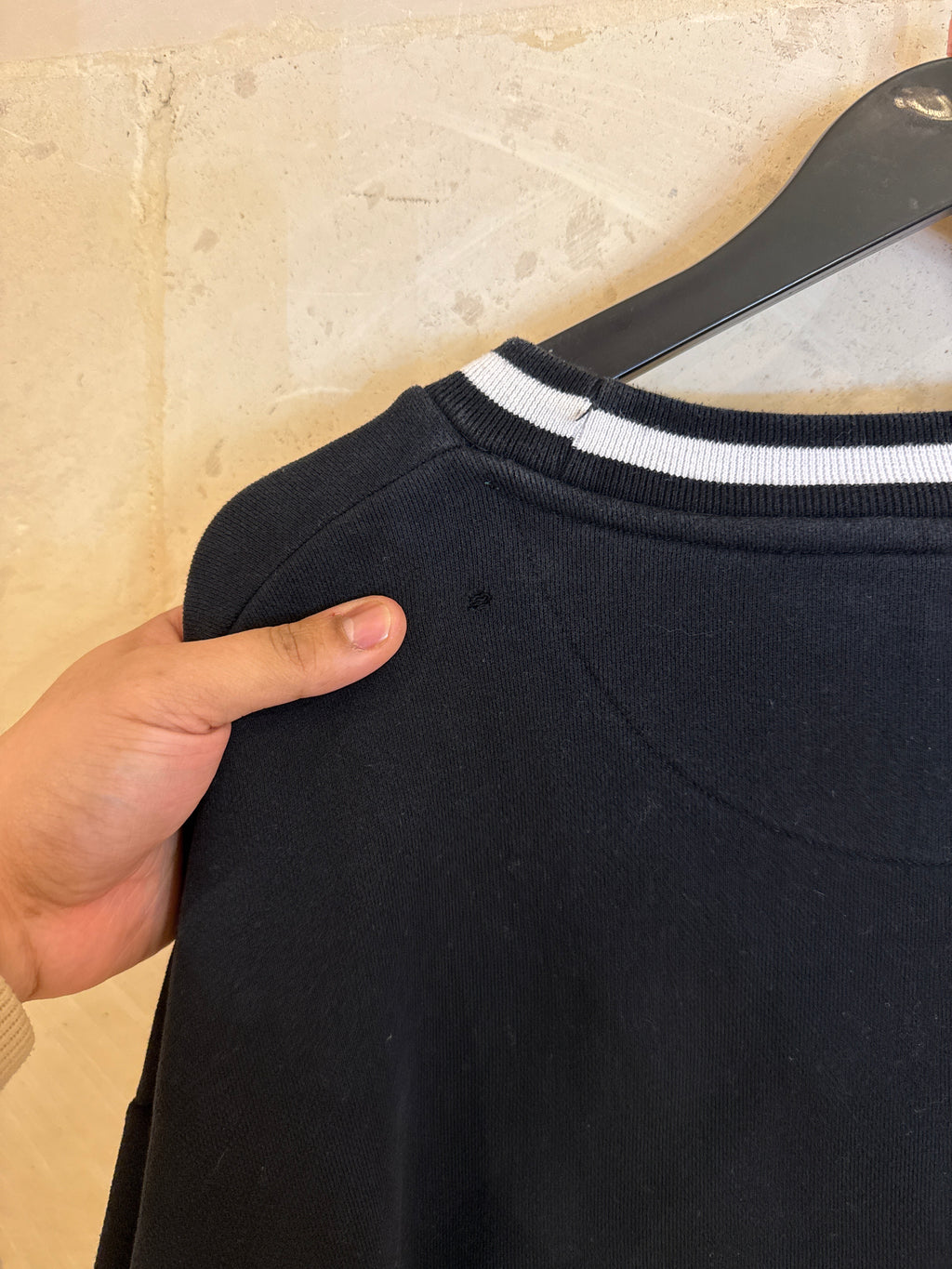 Ellese Crewneck (Small)