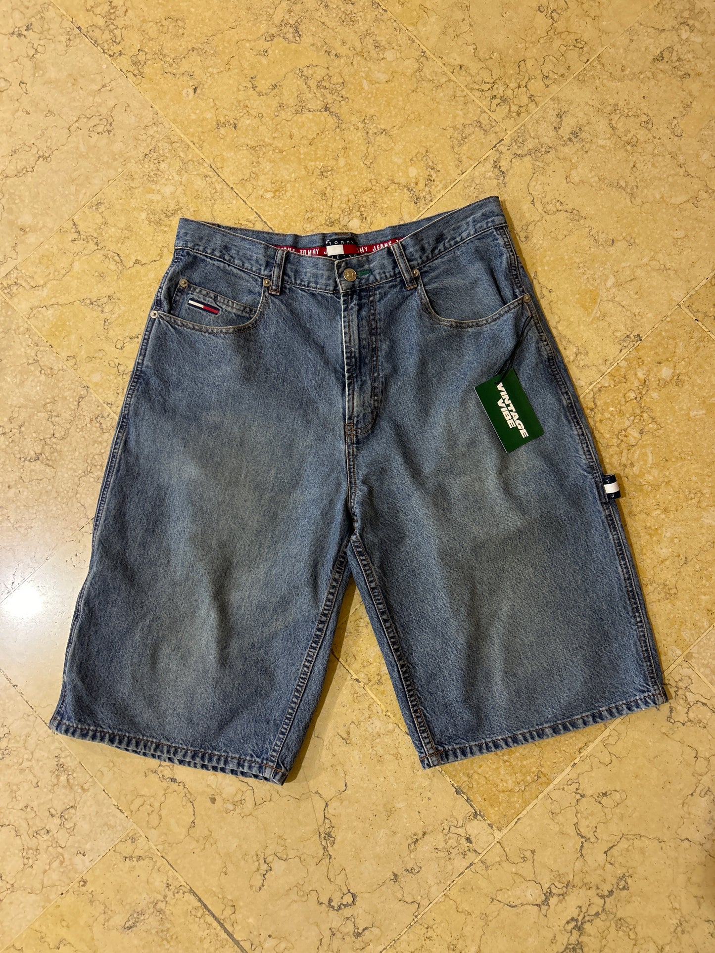 Vntg Tommy Hilfiger Jorts (W33)