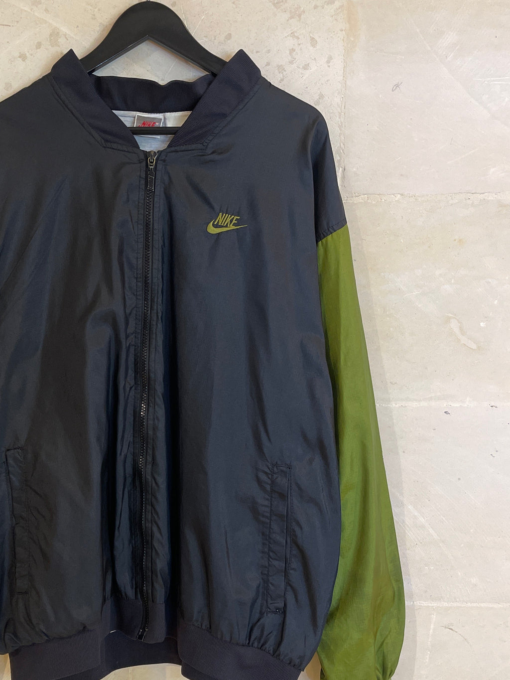 Vntg Nike Windbreaker Jacket Black/Green(Small)