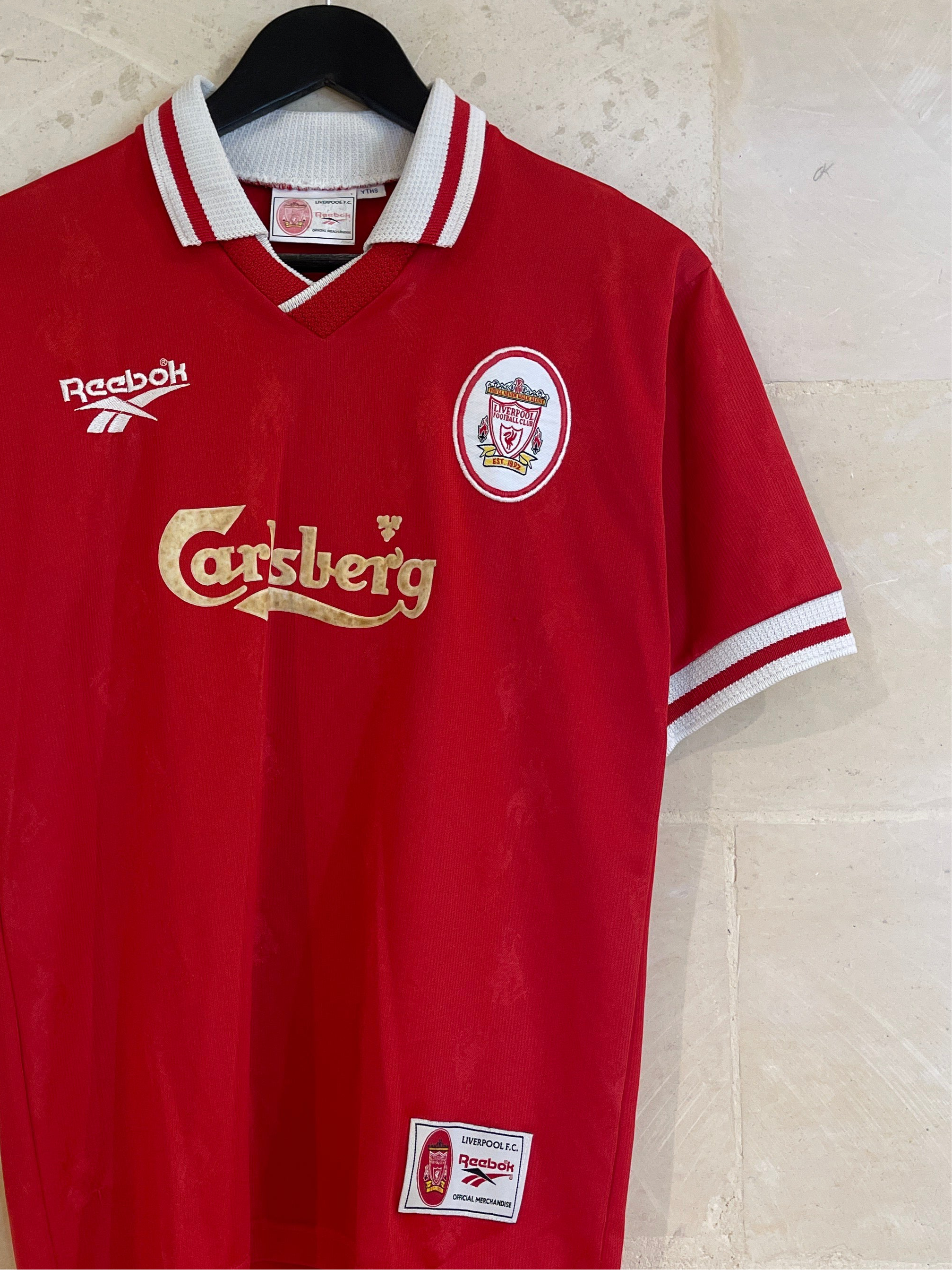 Vntg 1996-98 Liverpool Home Shirt (Fits Medium)