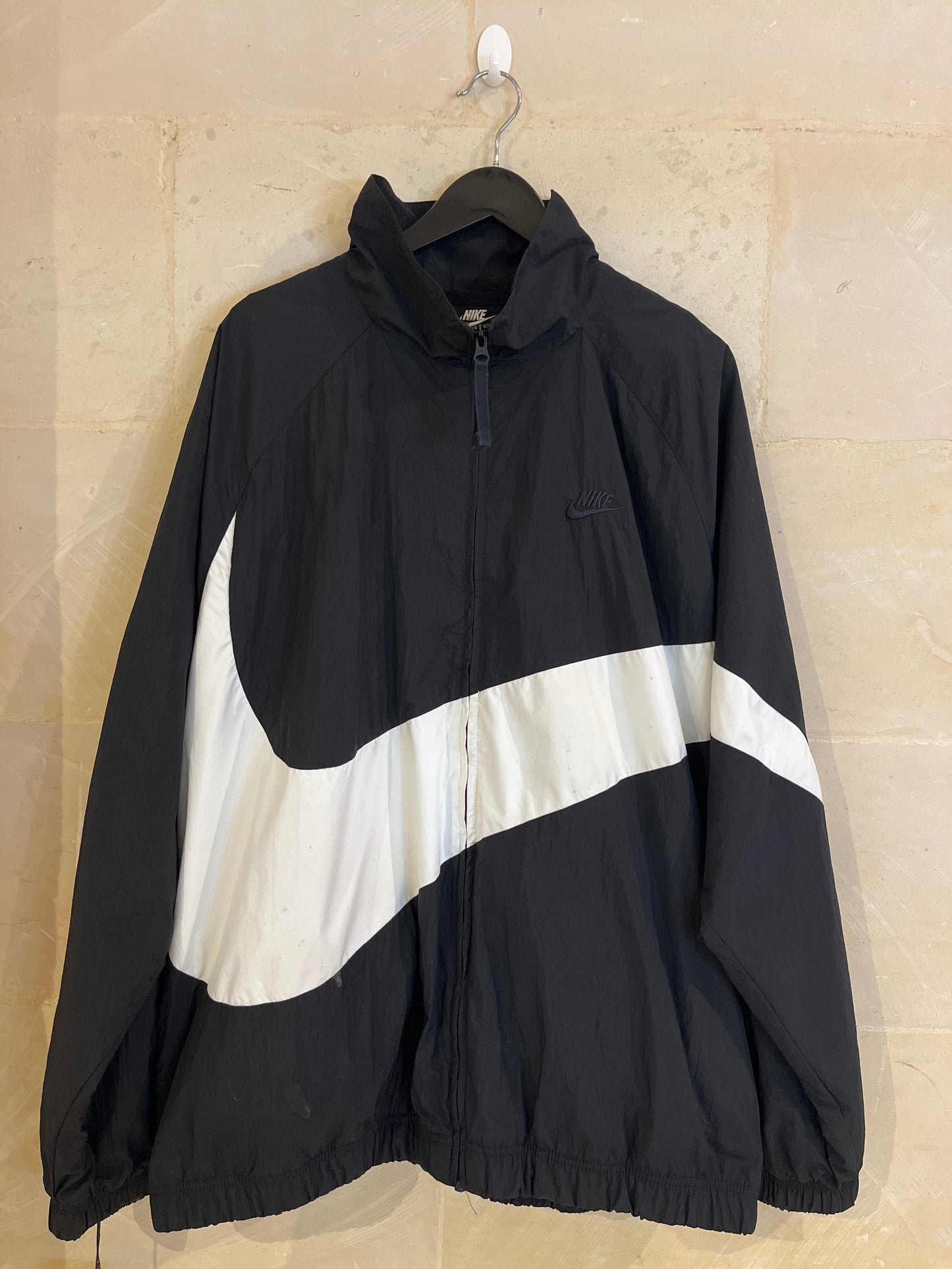 Nike Windbreaker Jacket (XL)