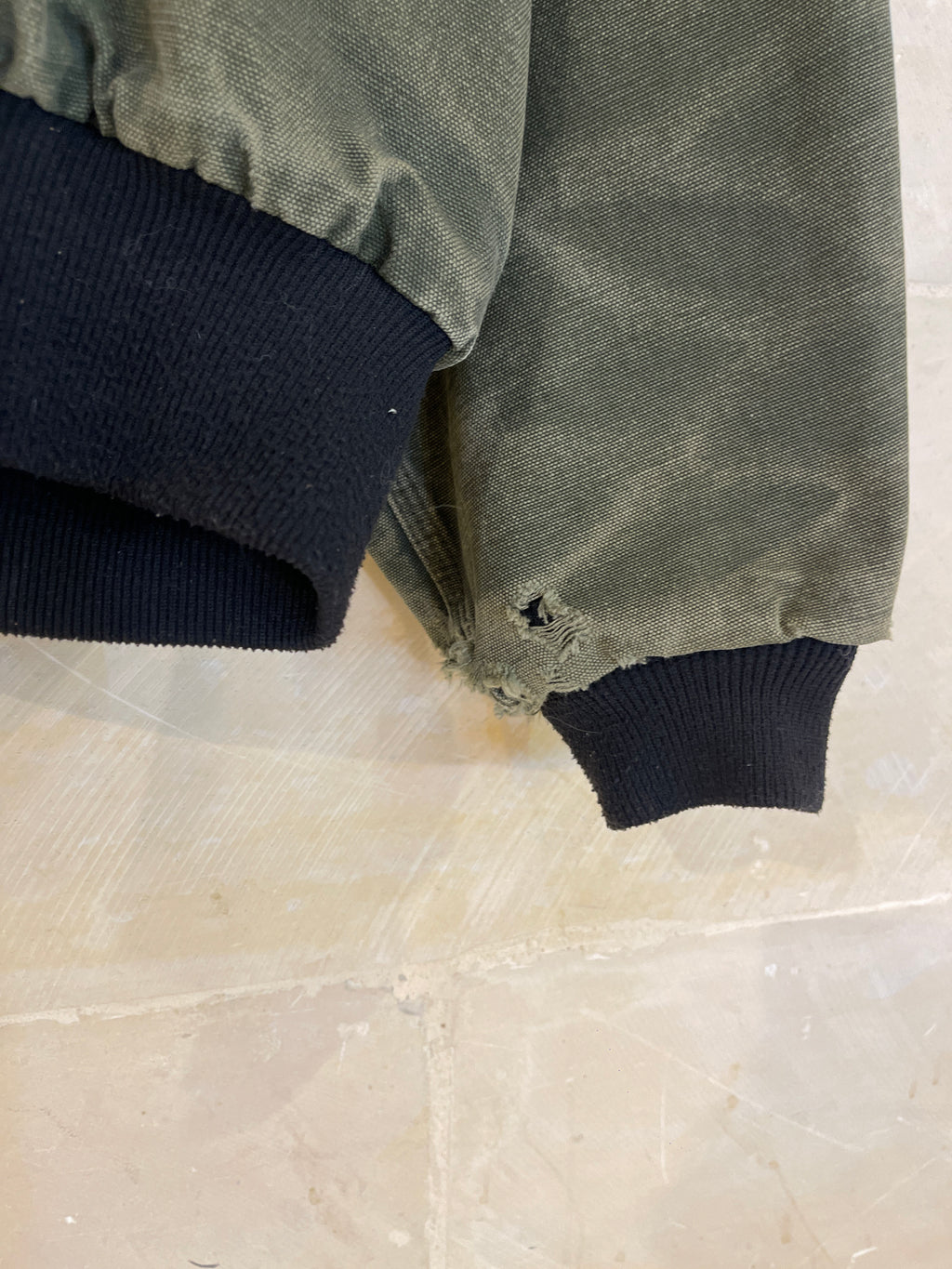 Vntg Carhartt Snta Fee Army Green Hoodie Jacket (XL)