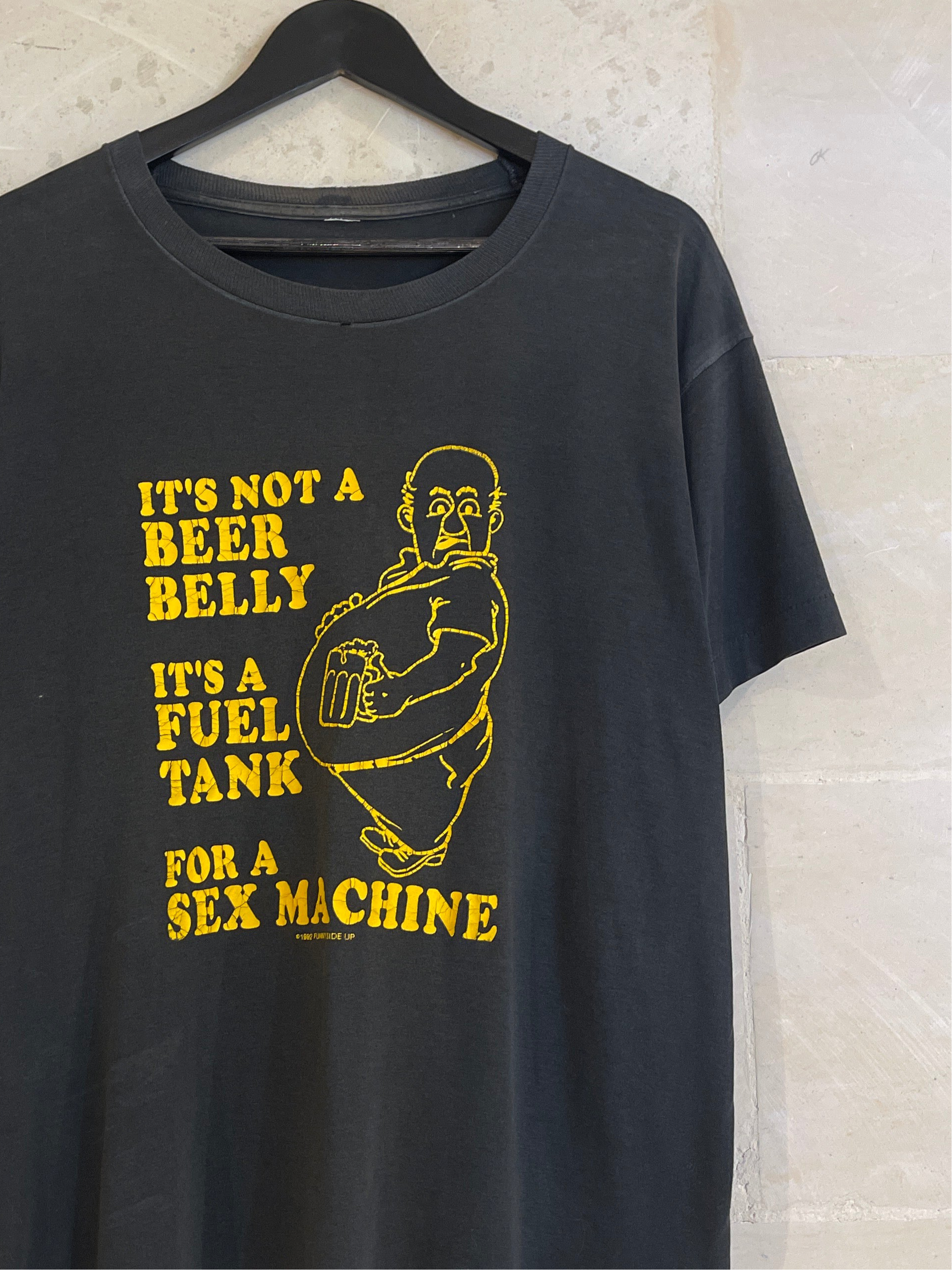 Vntg 1992 it’s Not A Beer Belly Tee (Large)