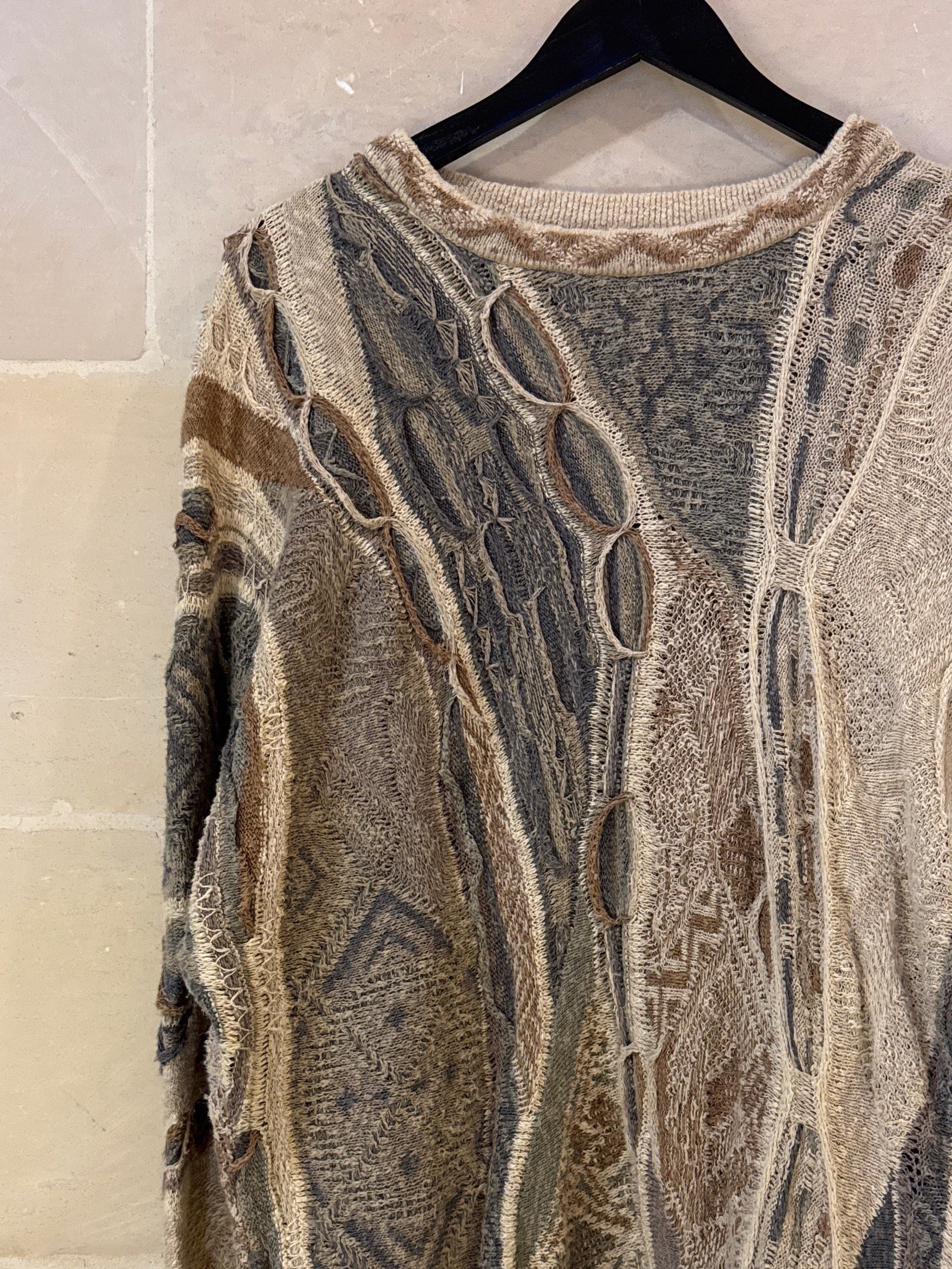 Vntg Coogi Knitted Sweater (XL)